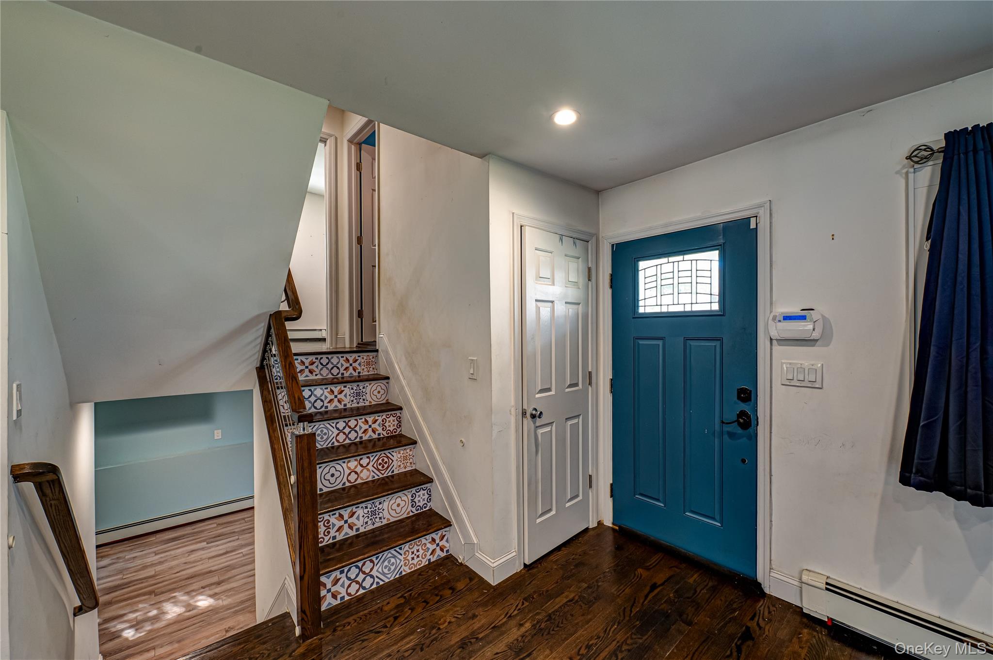 11 Dwight Circle, Commack, NY 11725