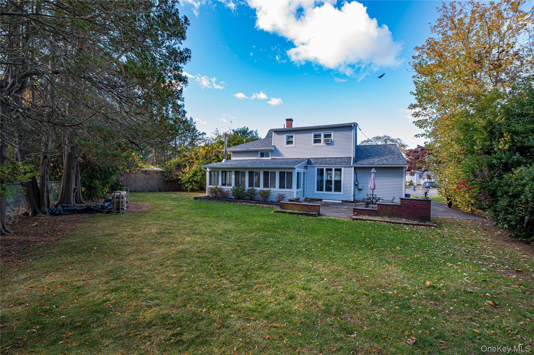 11 Dwight Circle, Commack, NY 11725