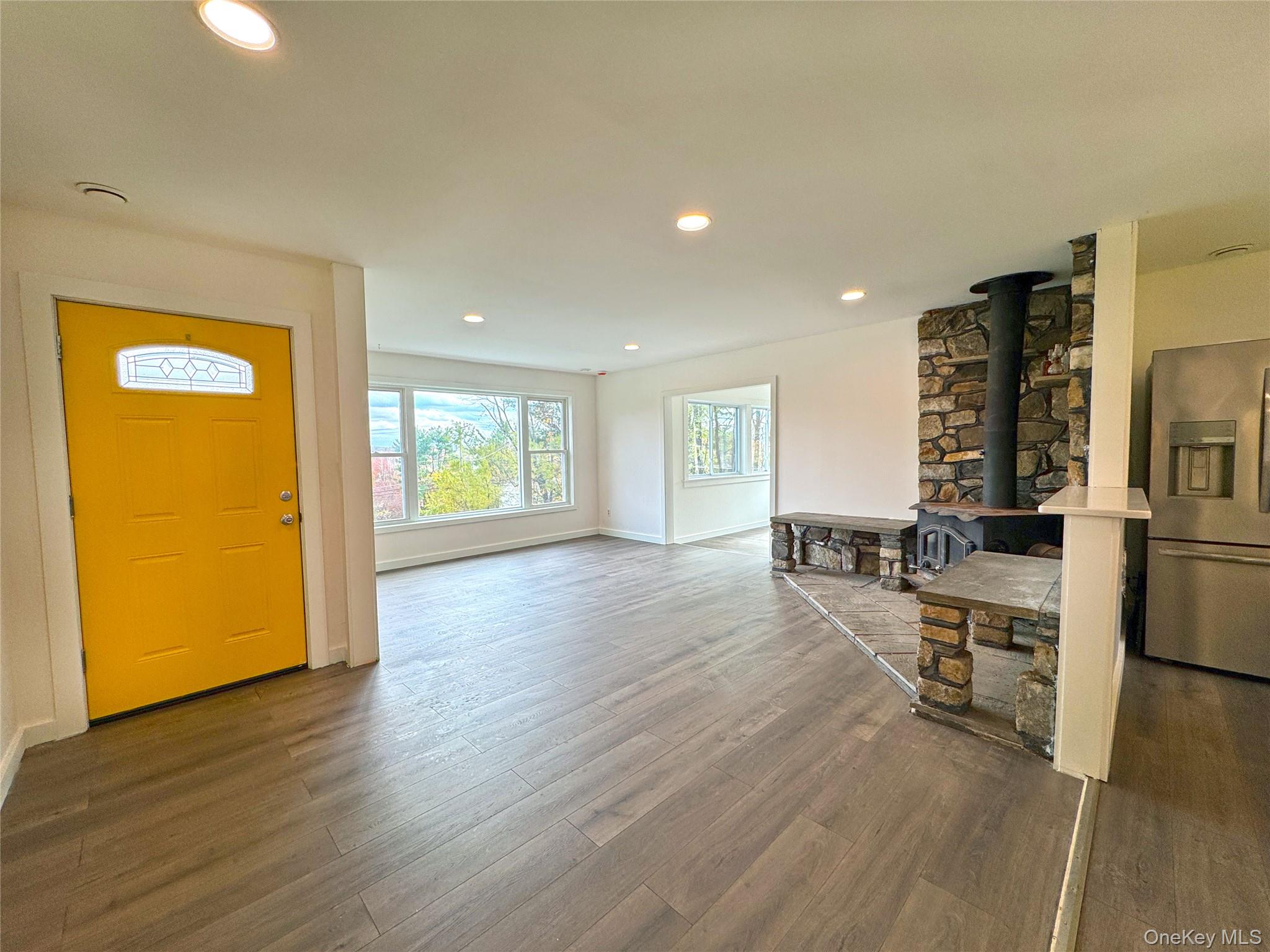 125 Main Street, Lake Katrine, NY 12449