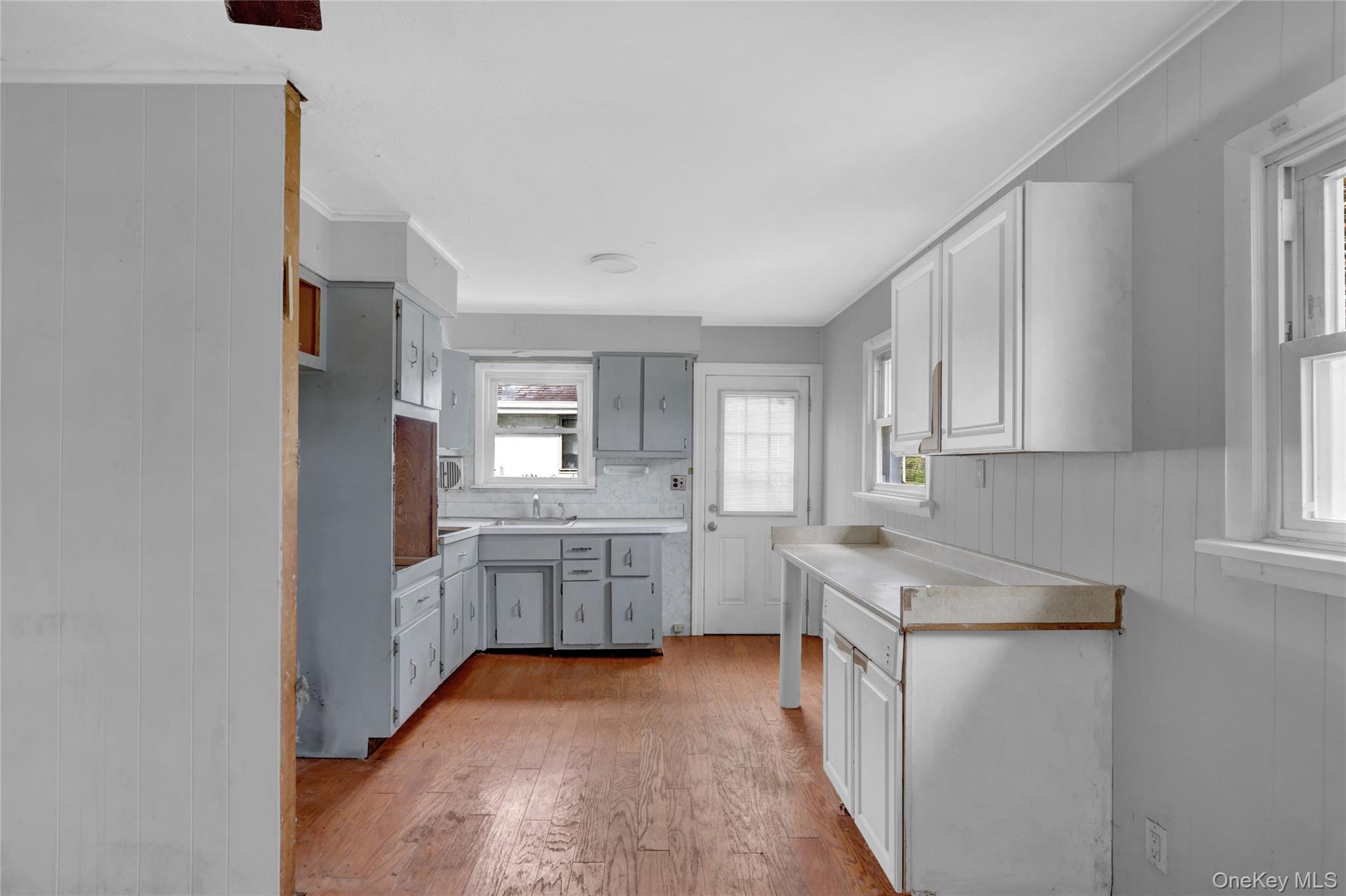 236 Boundary Avenue, Massapequa, NY 11758