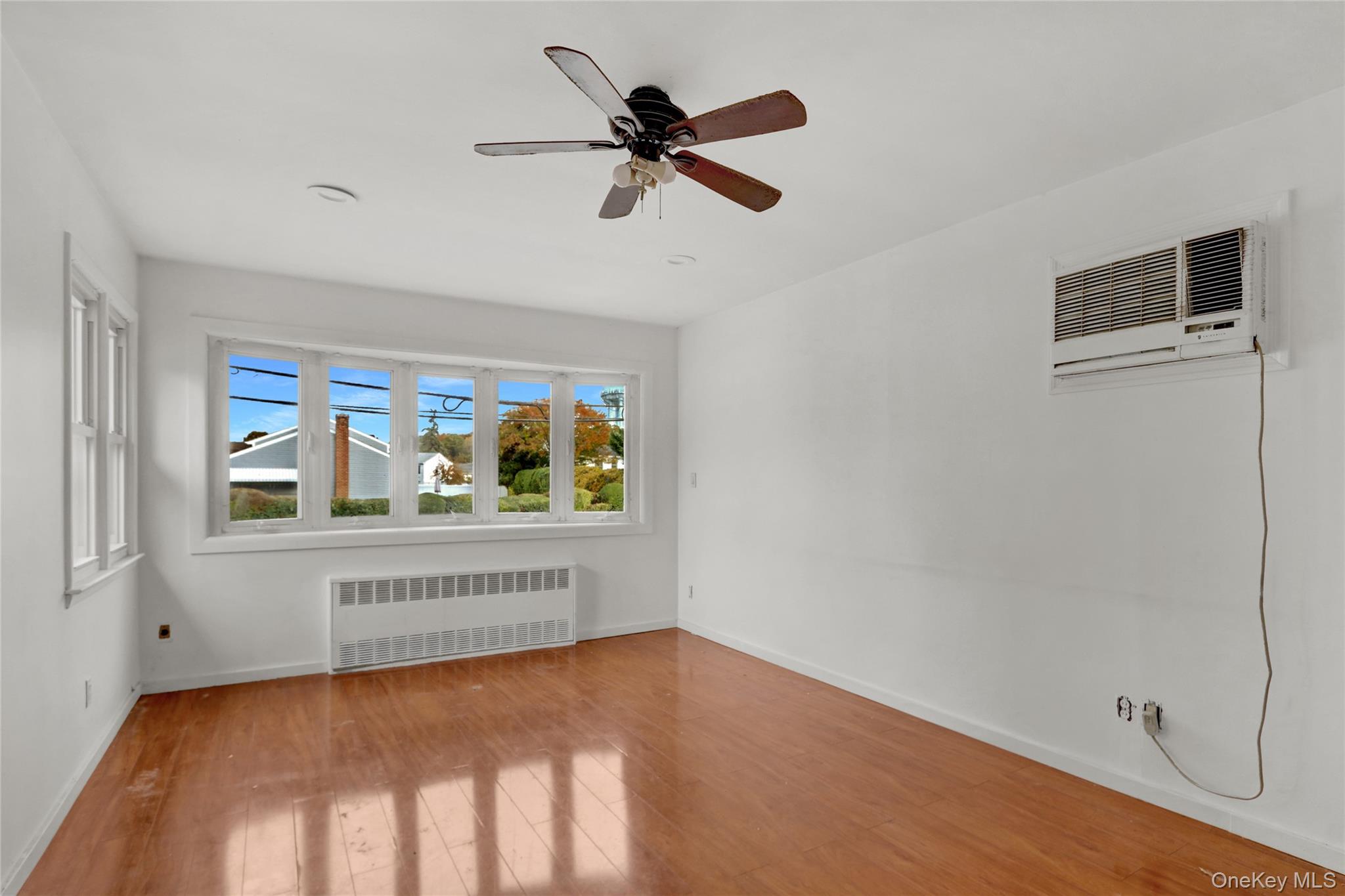 236 Boundary Avenue, Massapequa, NY 11758