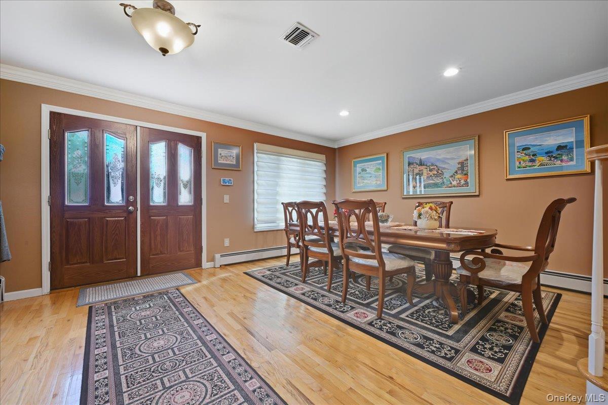 2202 Beech Street, Wantagh, NY 11793