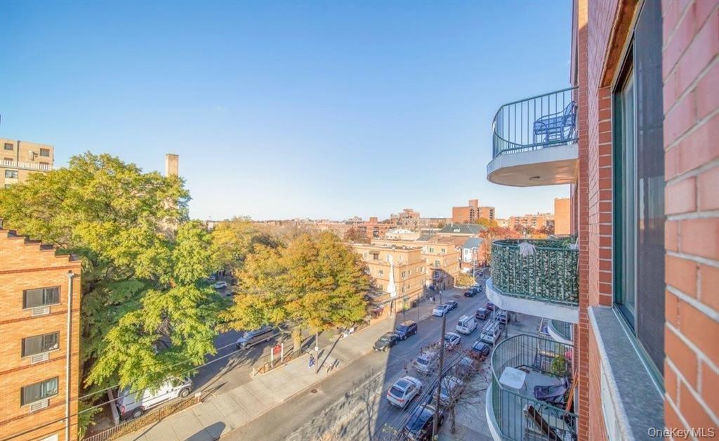 136-16 35th Avenue # 7C, Flushing, NY 11354