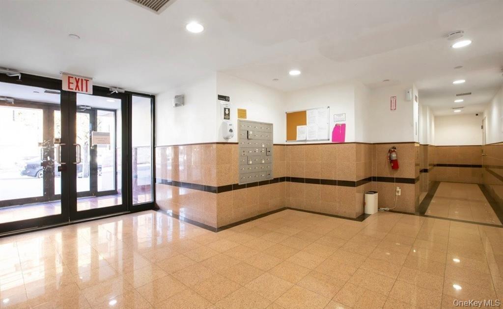 136-16 35th Avenue # 7C, Flushing, NY 11354