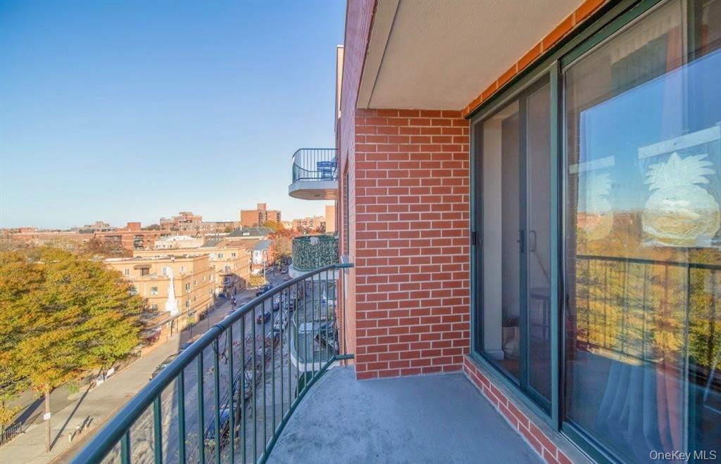 136-16 35th Avenue # 7C, Flushing, NY 11354