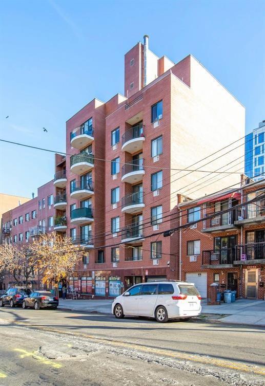 136-16 35th Avenue # 7C, Flushing, NY 11354