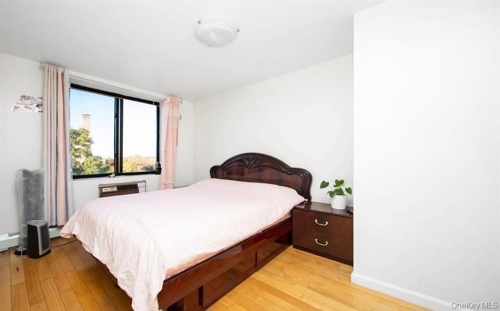 136-16 35th Avenue # 7C, Flushing, NY 11354