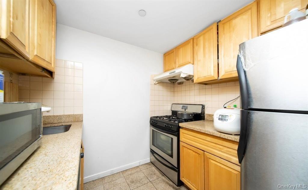 136-16 35th Avenue # 7C, Flushing, NY 11354