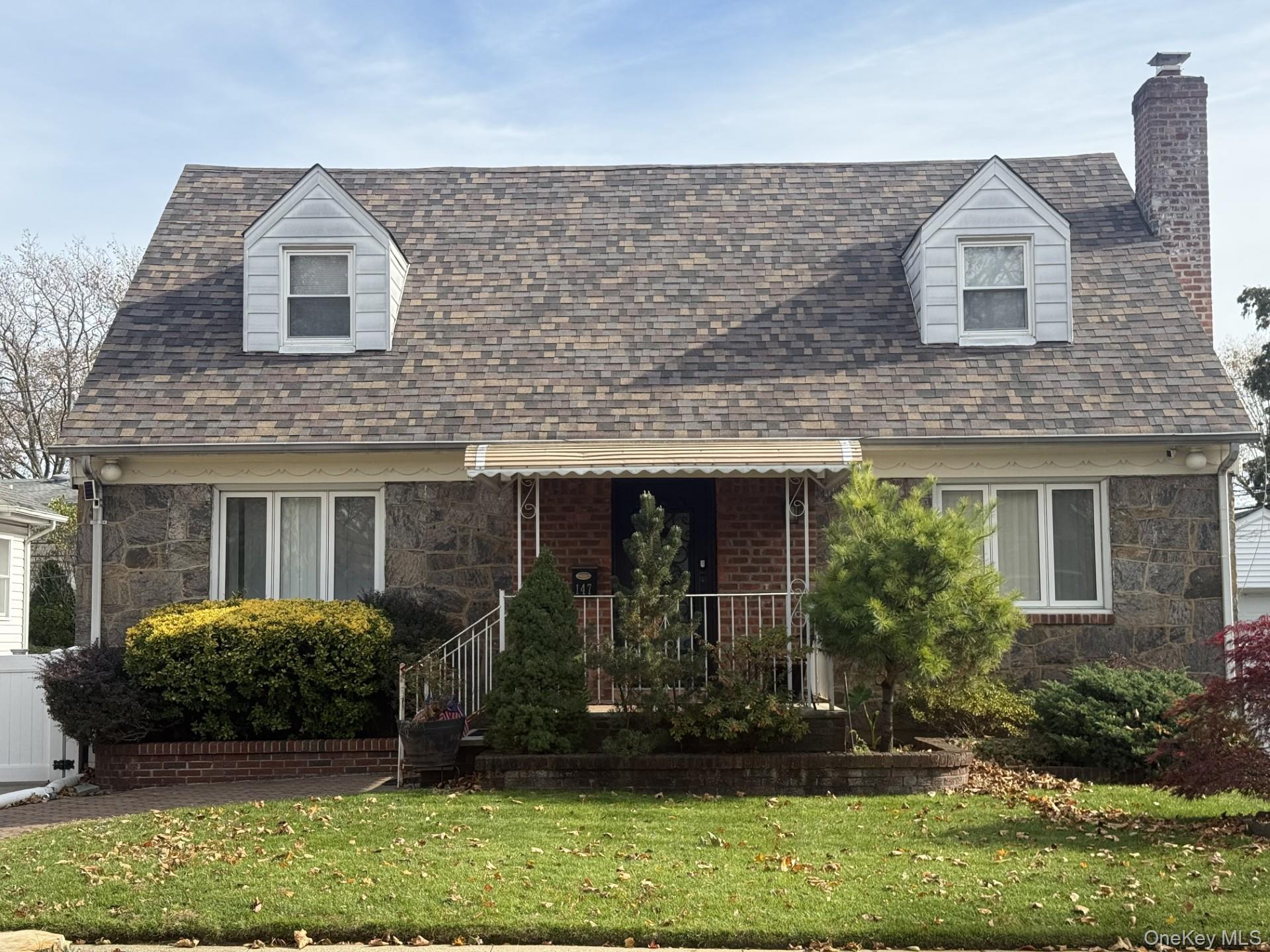 147 Primrose Drive, New Hyde Park, NY 11040