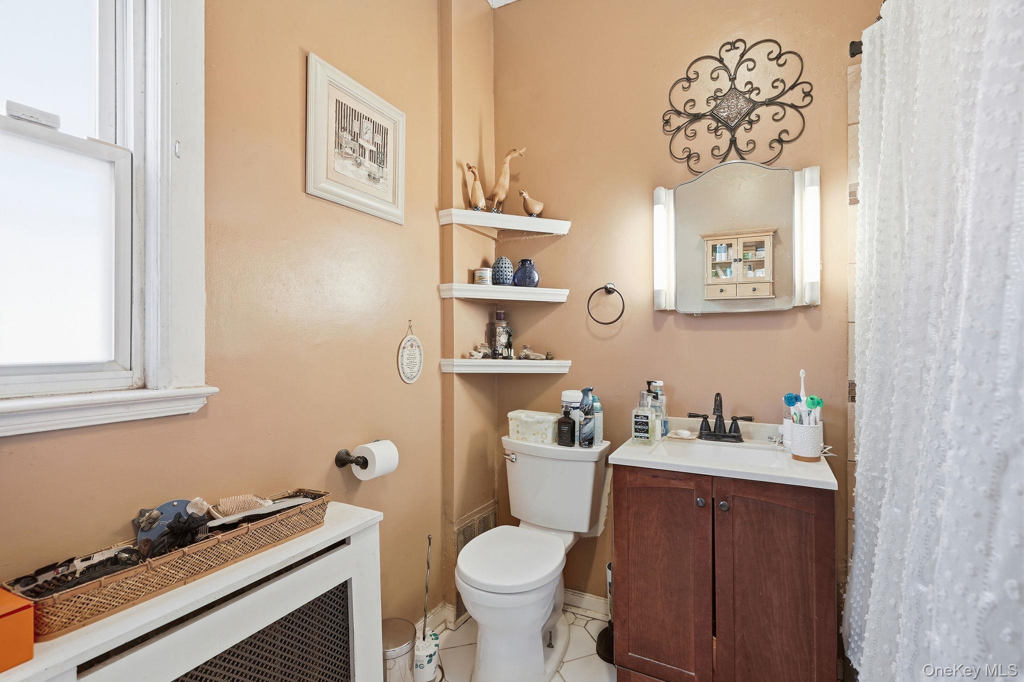 124-128 W Lincoln Avenue, Mount Vernon, NY 10550