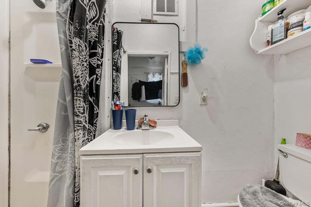 12 Mulberry Street, Yonkers, NY 10701