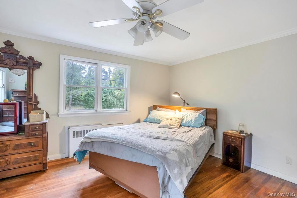 89 Van Brunt Manor Road, Setauket, NY 11733