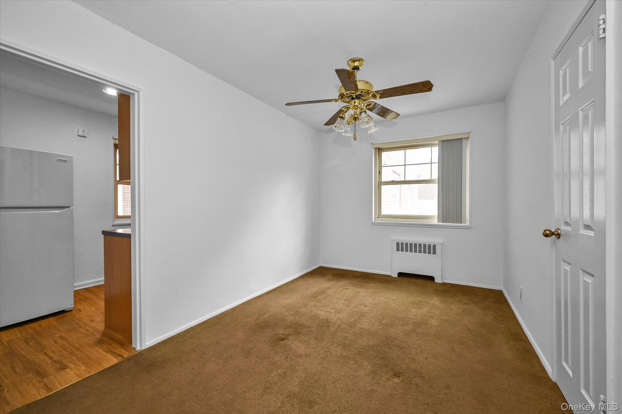 251-16 60th Avenue # 5A, Little Neck, NY 11362