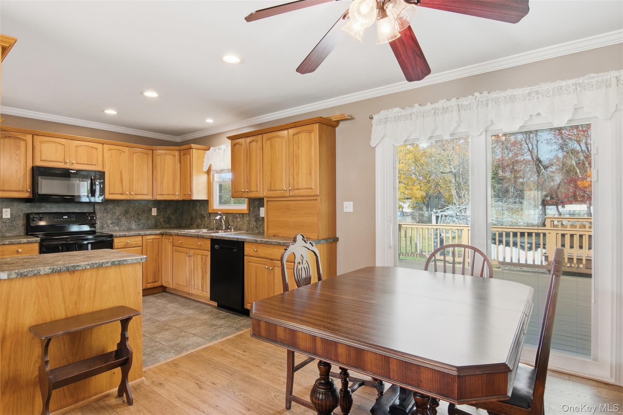 143 Jamaica Avenue, Medford, NY 11763