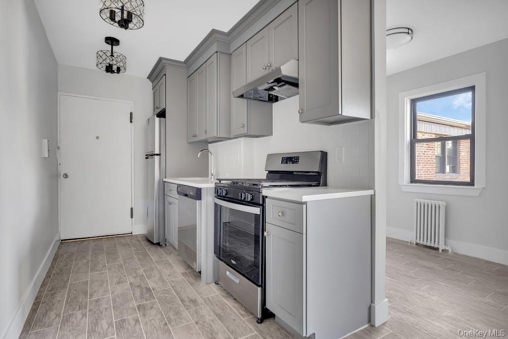 115 Long Beach Road # A, Hempstead, NY 11550