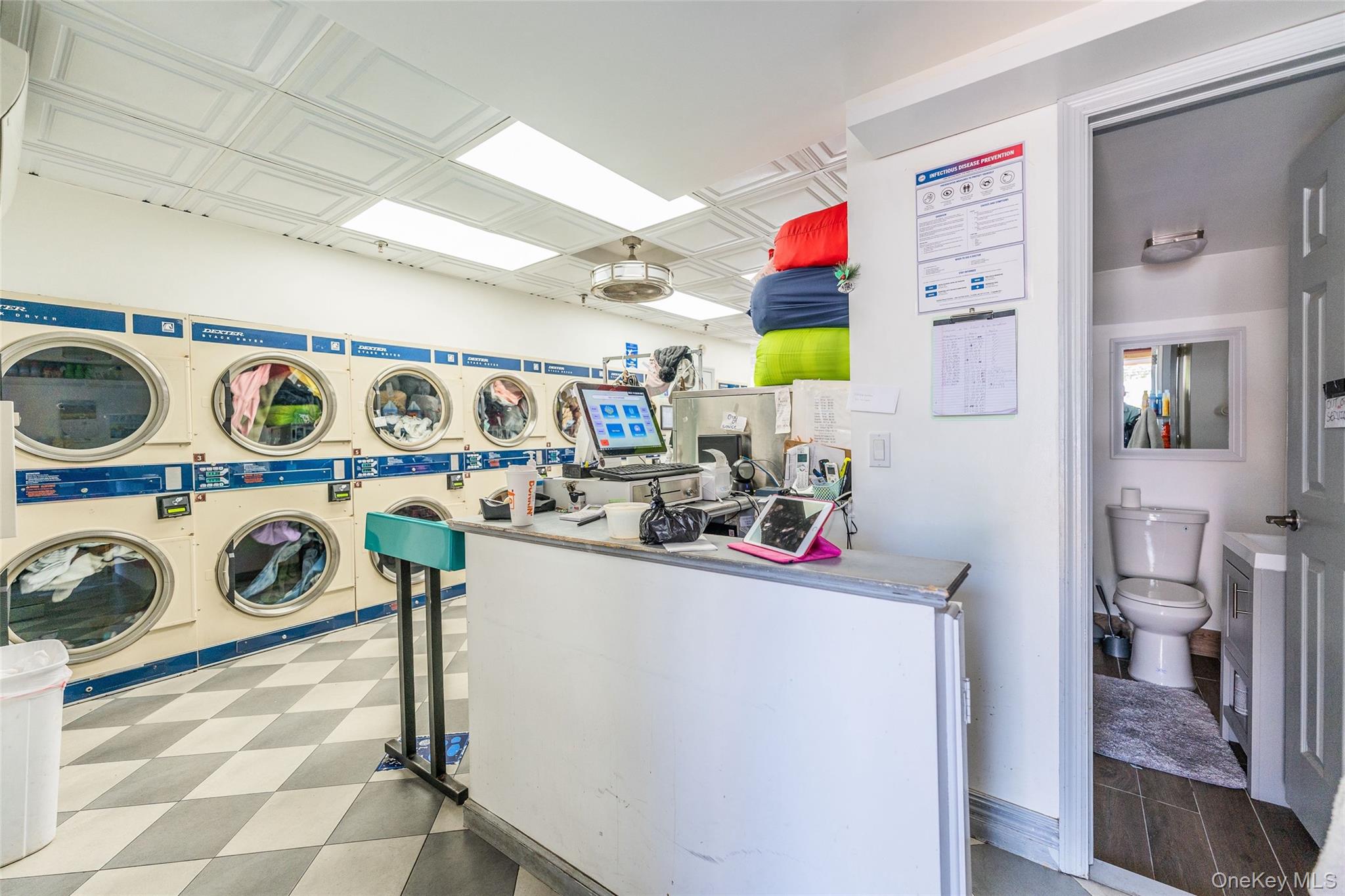 370 Crescent Street, Brooklyn, NY 11208