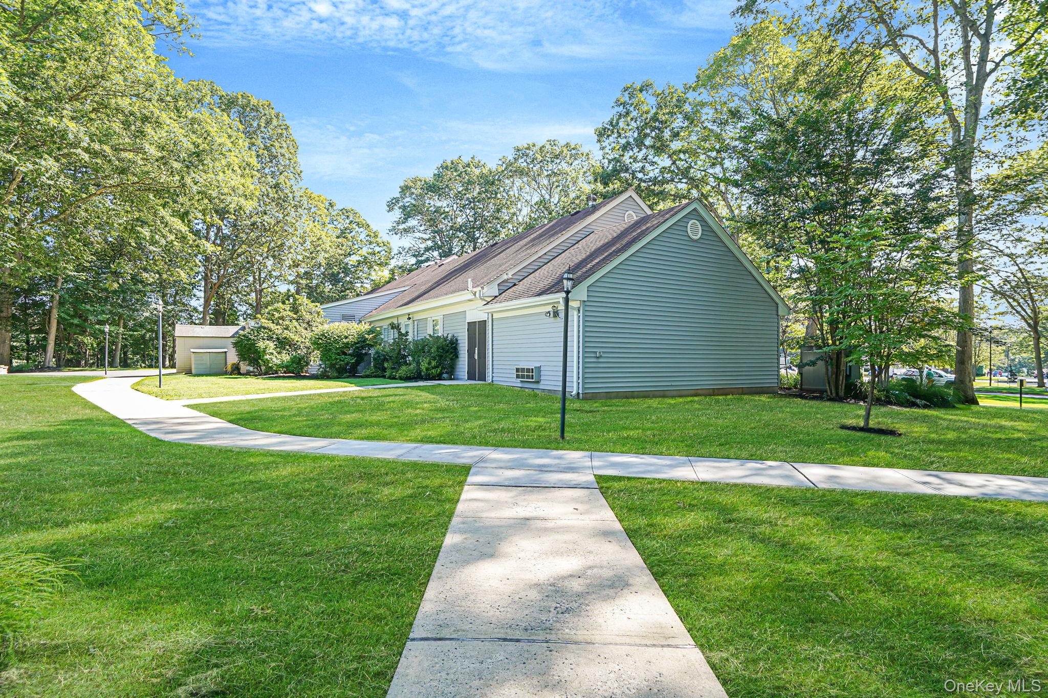 202 Belfast Lane, Ridge, NY 11961