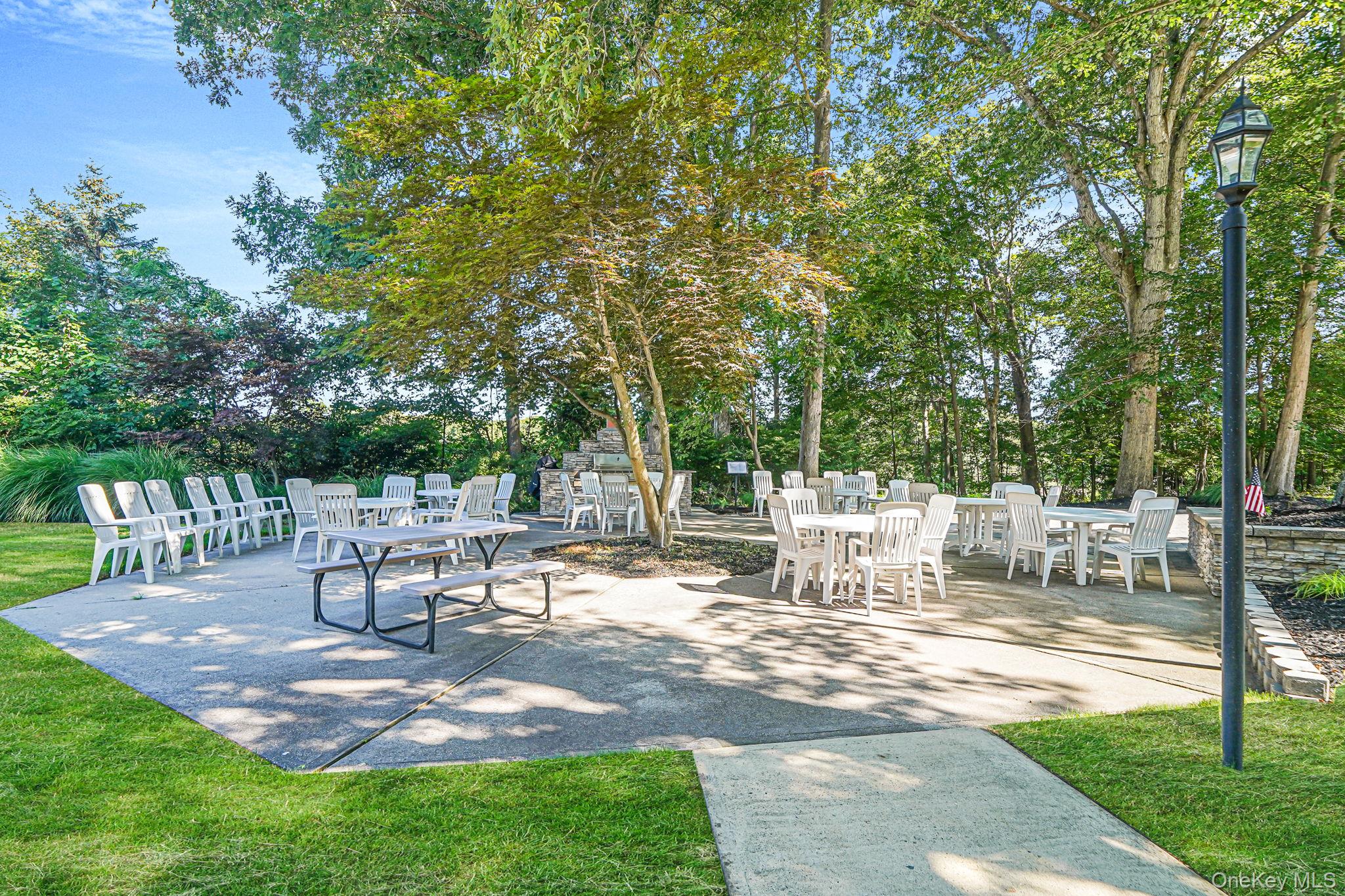 202 Belfast Lane, Ridge, NY 11961