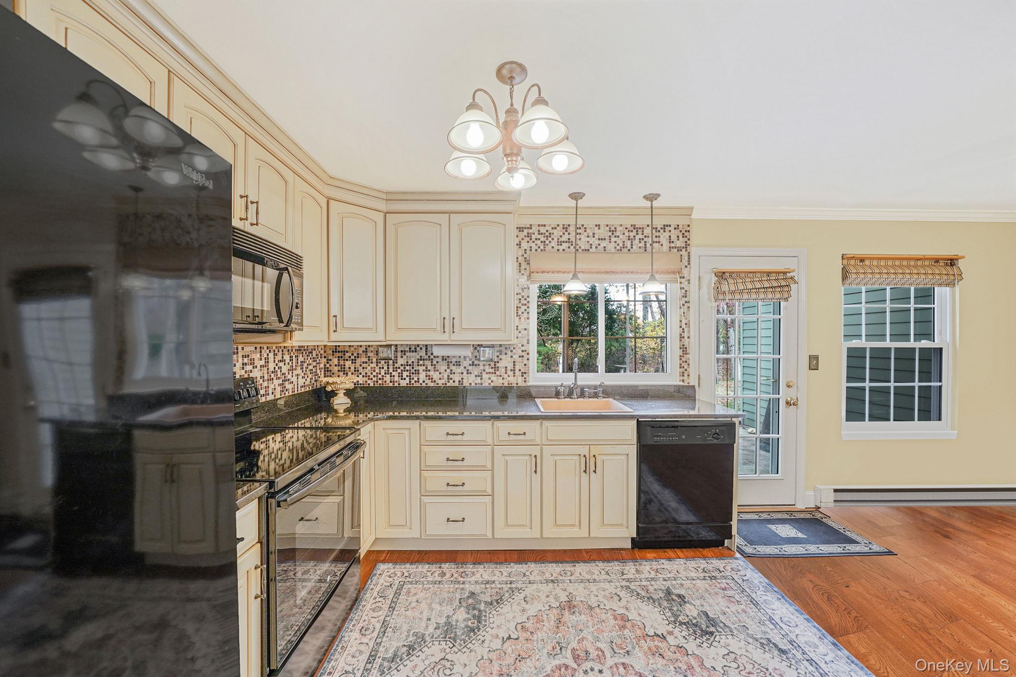 202 Belfast Lane, Ridge, NY 11961