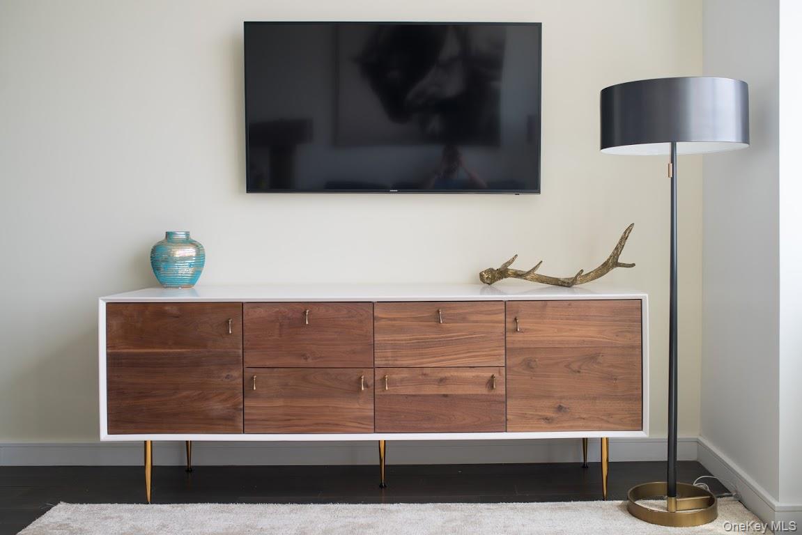 1 Third # 821, Mineola, NY 11501