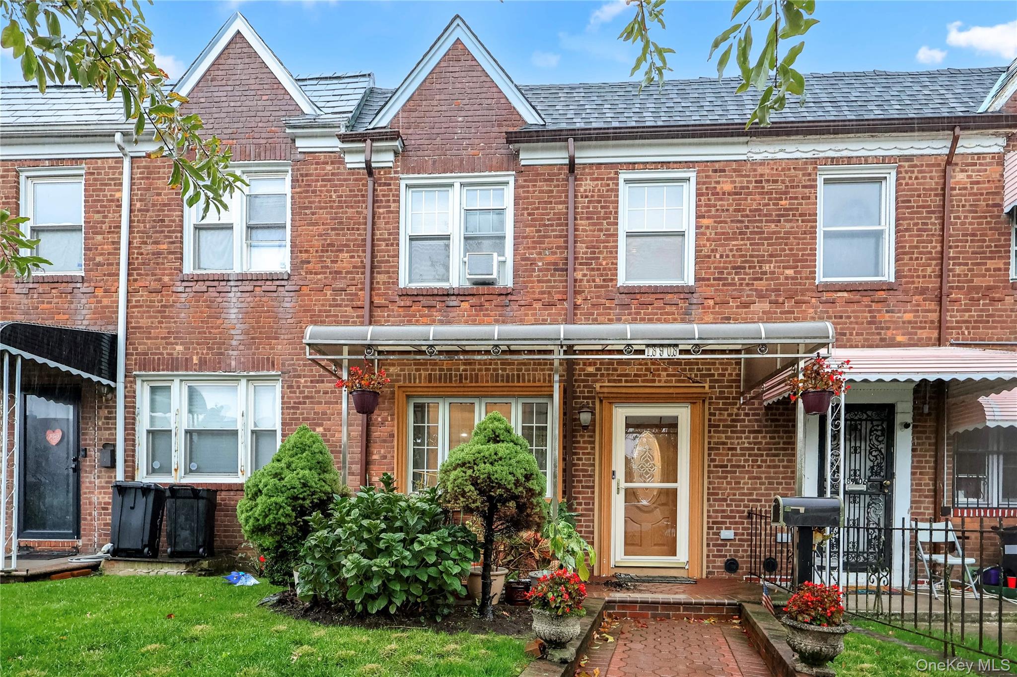 18908 114th Road, Saint Albans, NY 11412