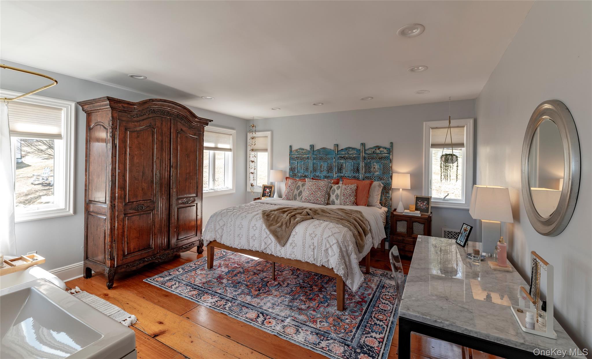 71 Old Mountain Road S, Nyack, NY 10960