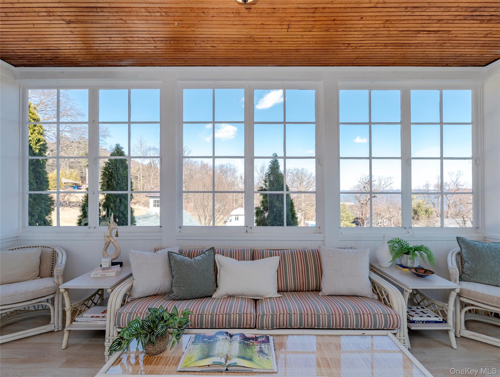 71 Old Mountain Road S, Nyack, NY 10960