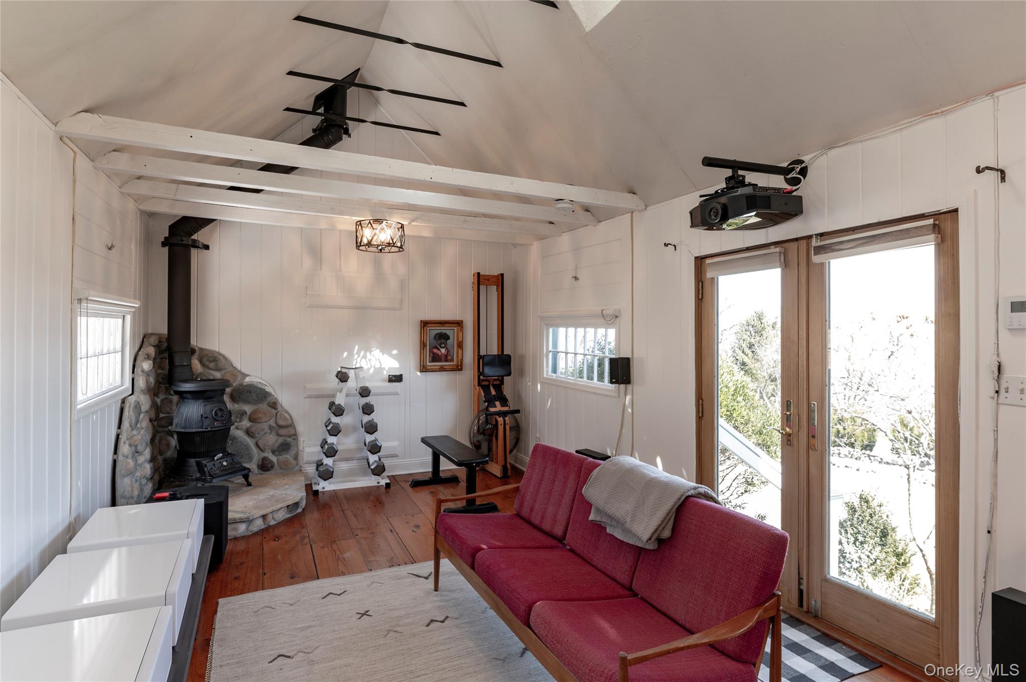 71 Old Mountain Road S, Nyack, NY 10960