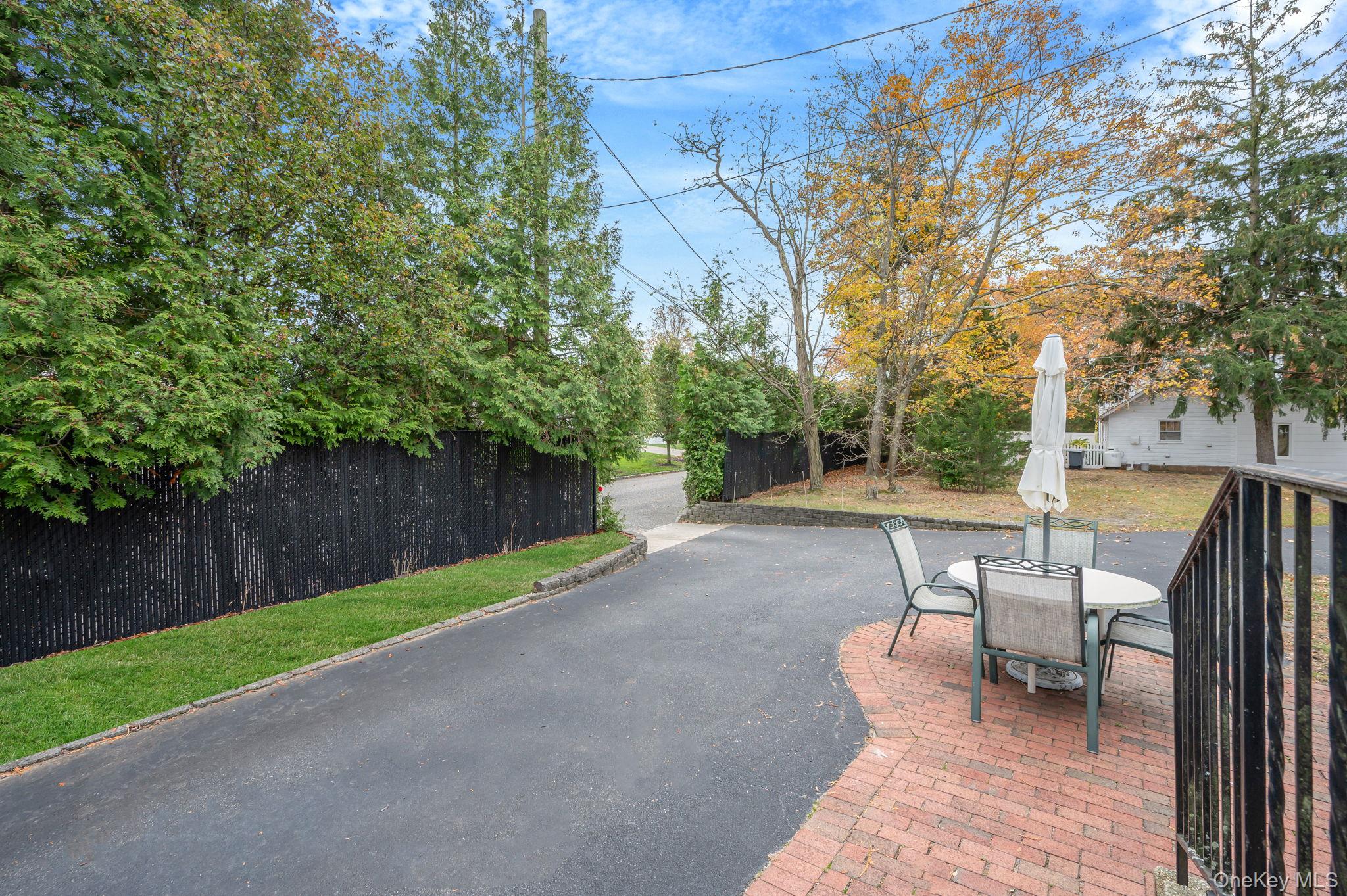 305 Terry Road, Smithtown, NY 11787