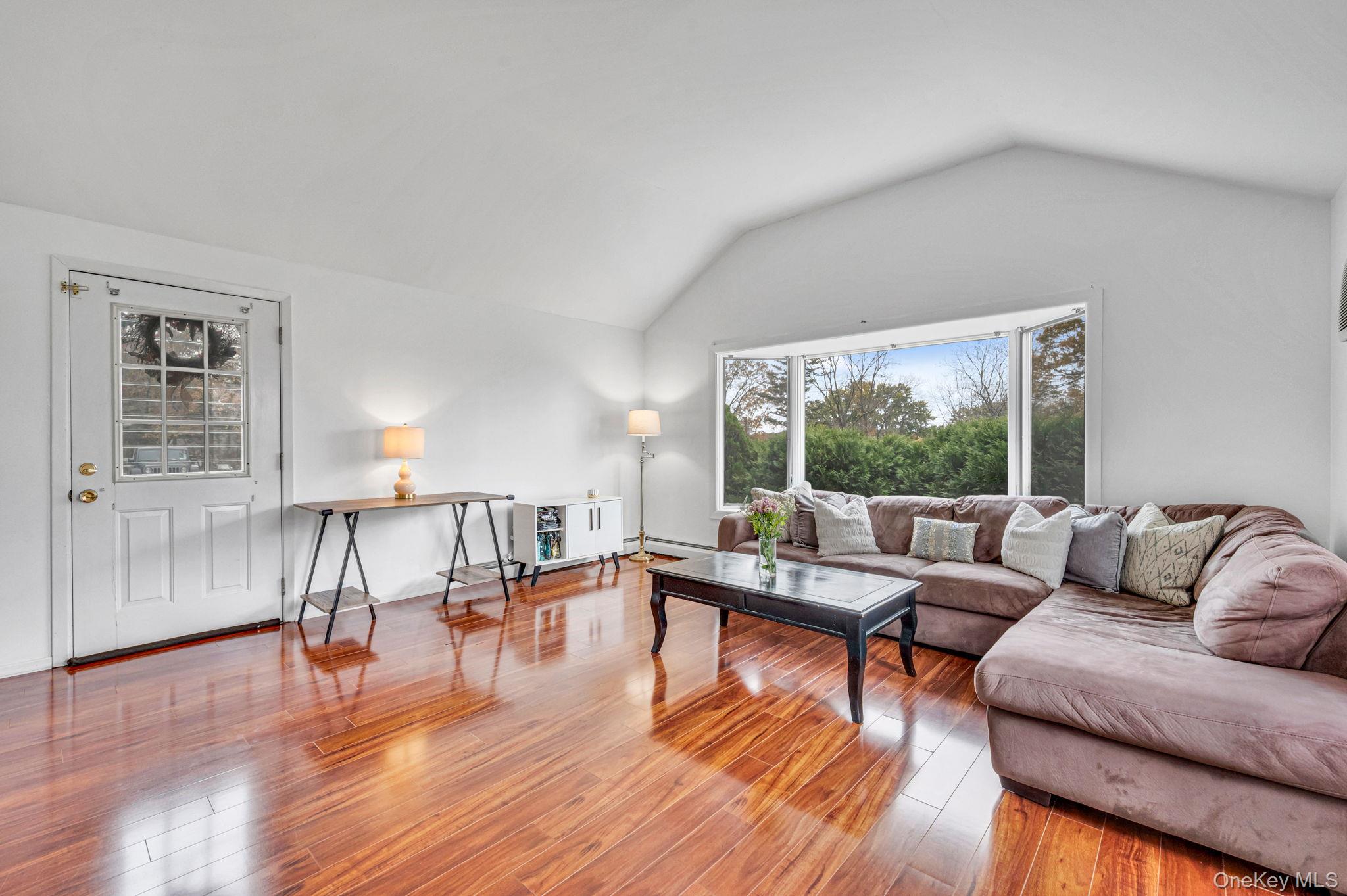 305 Terry Road, Smithtown, NY 11787