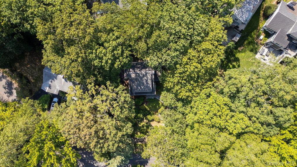 40 Pine Brook Drive, Larchmont, NY 10538