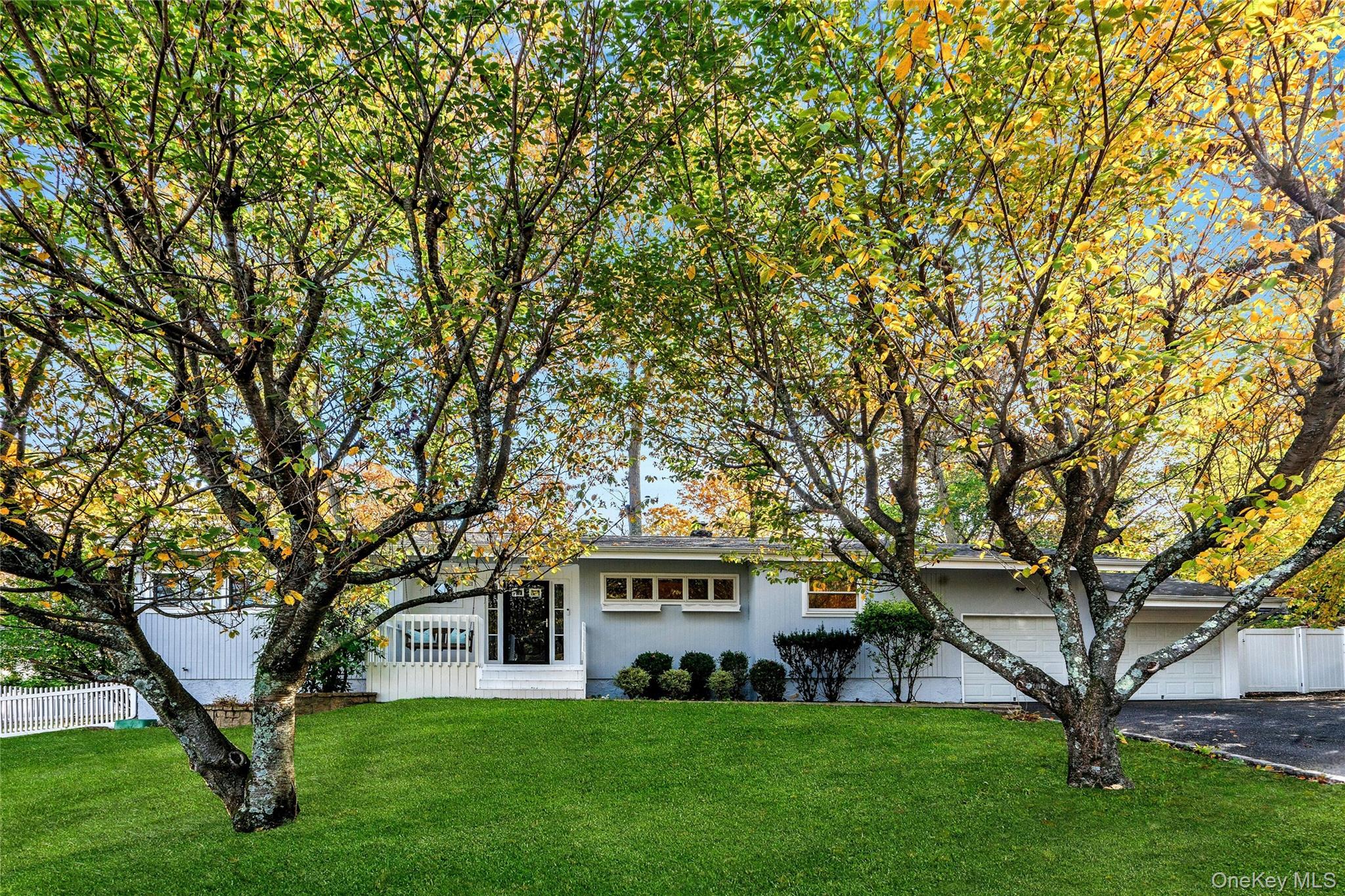 121 Grove Road, Kings Park, NY 11754