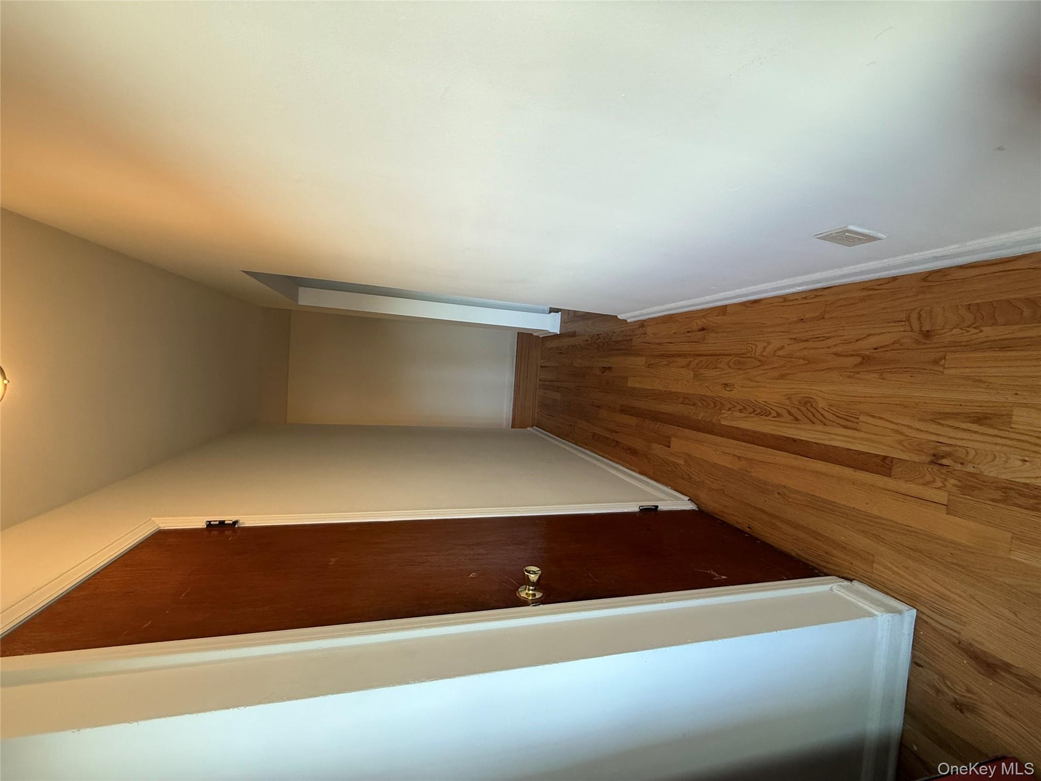 301 Copiague Place, Copiague, NY 11726