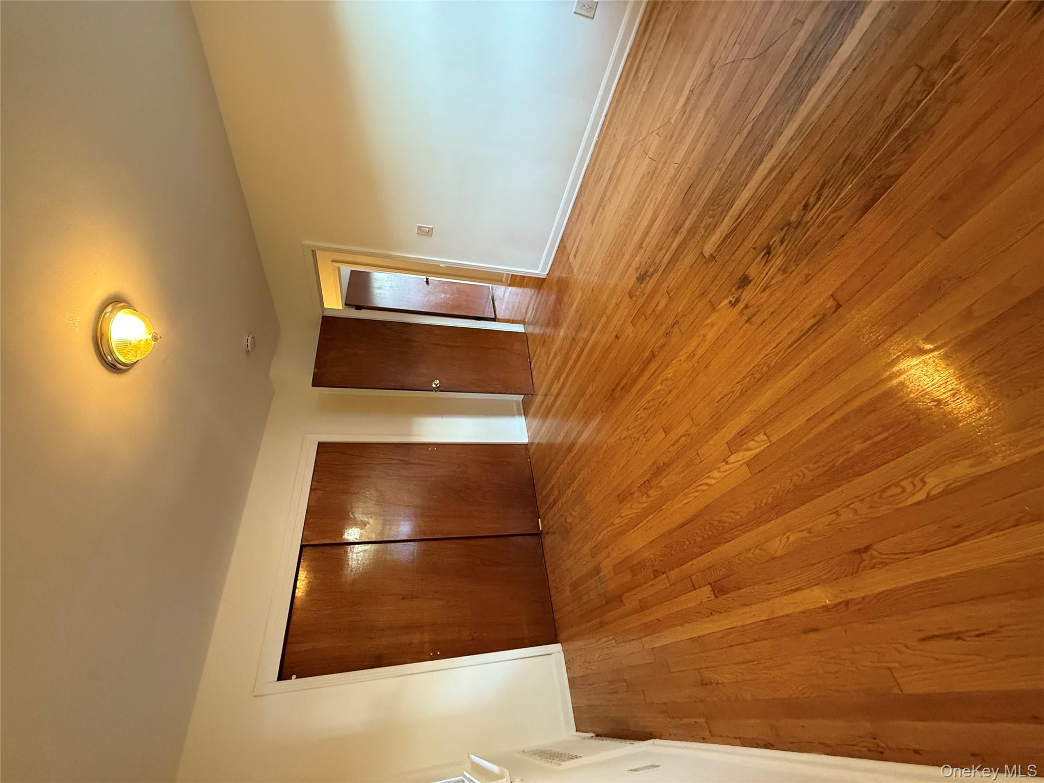 301 Copiague Place, Copiague, NY 11726