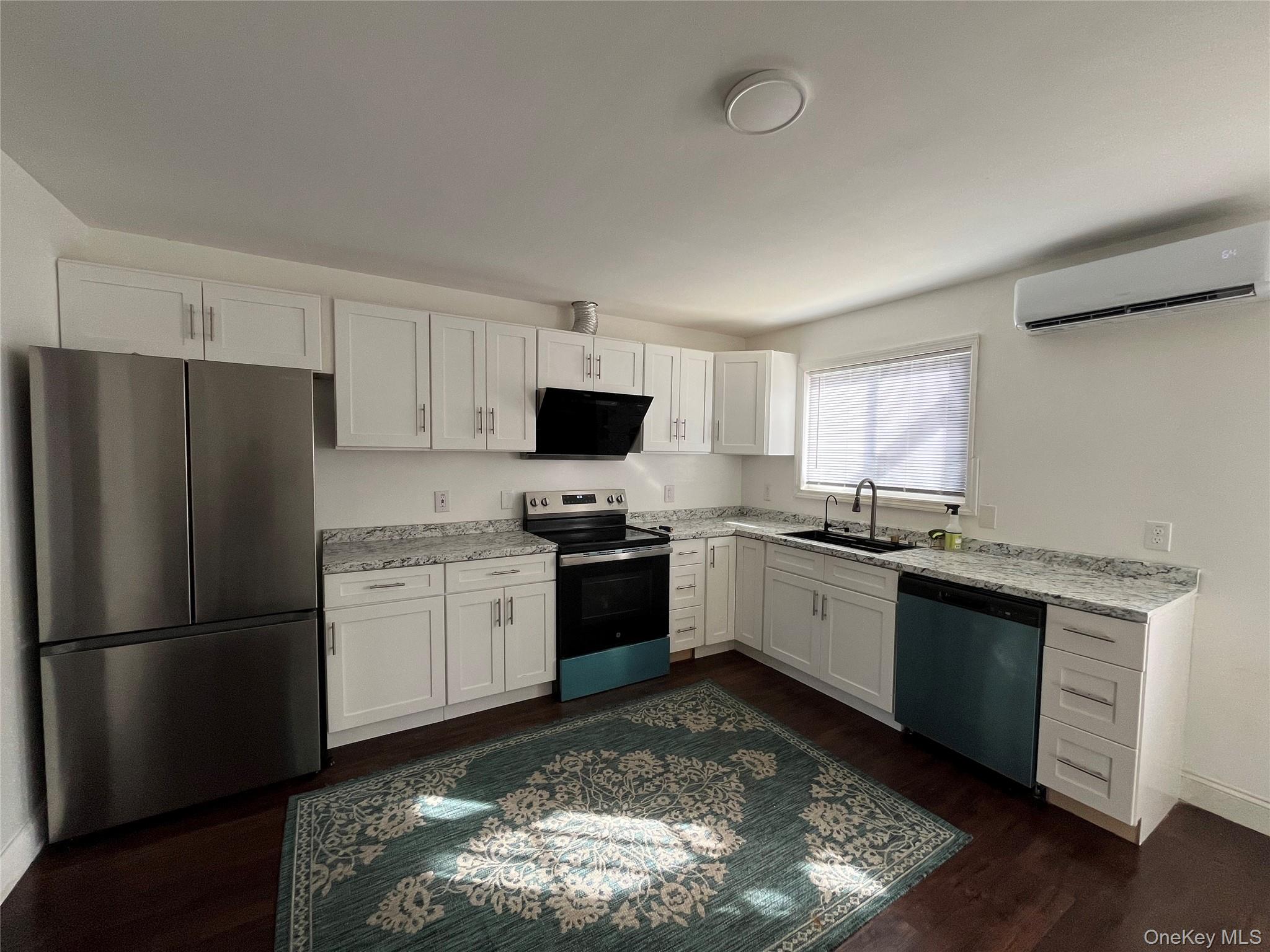 7 Weather Vane Way, Middletown, NY 10940