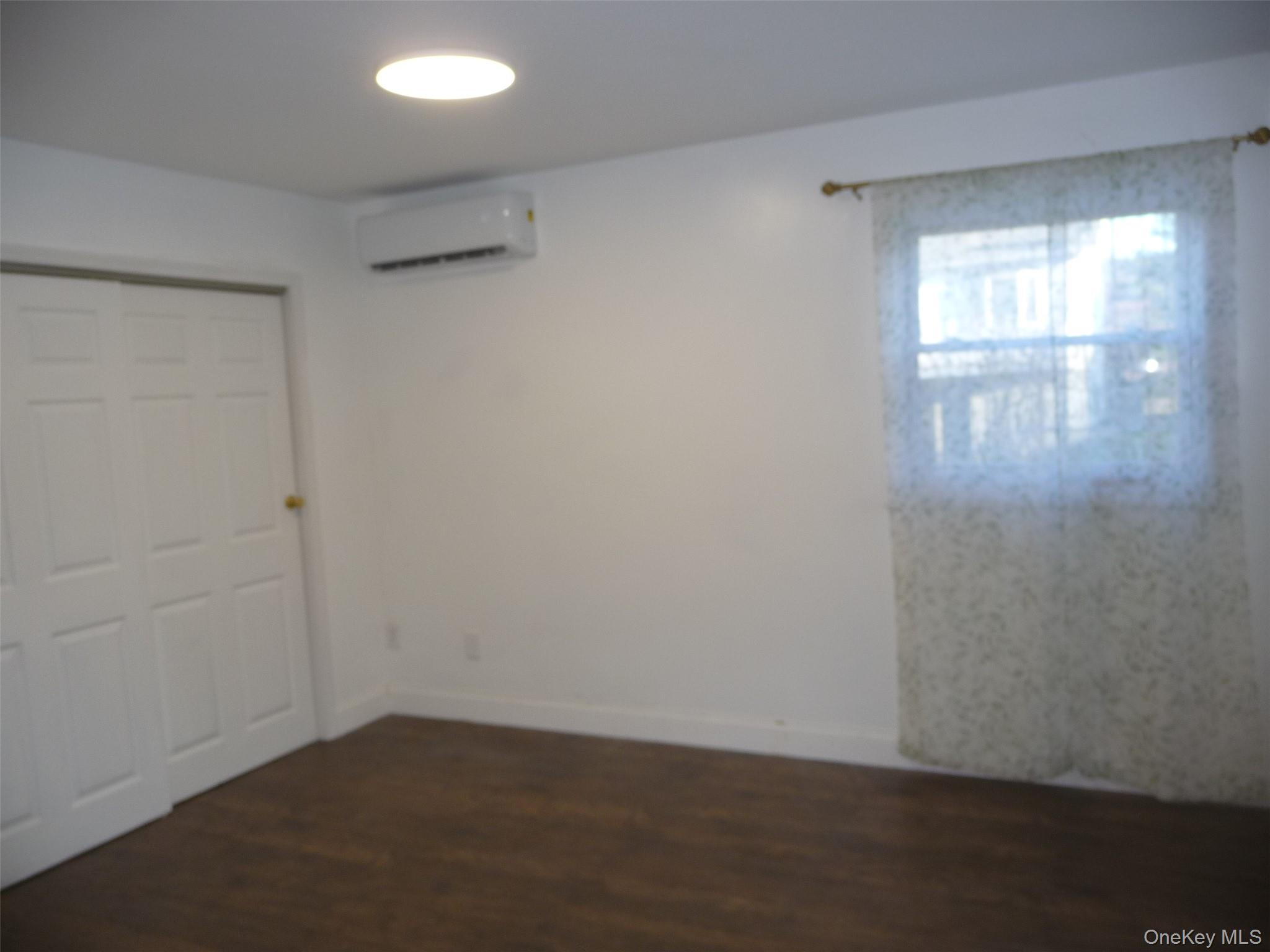 7 Weather Vane Way, Middletown, NY 10940