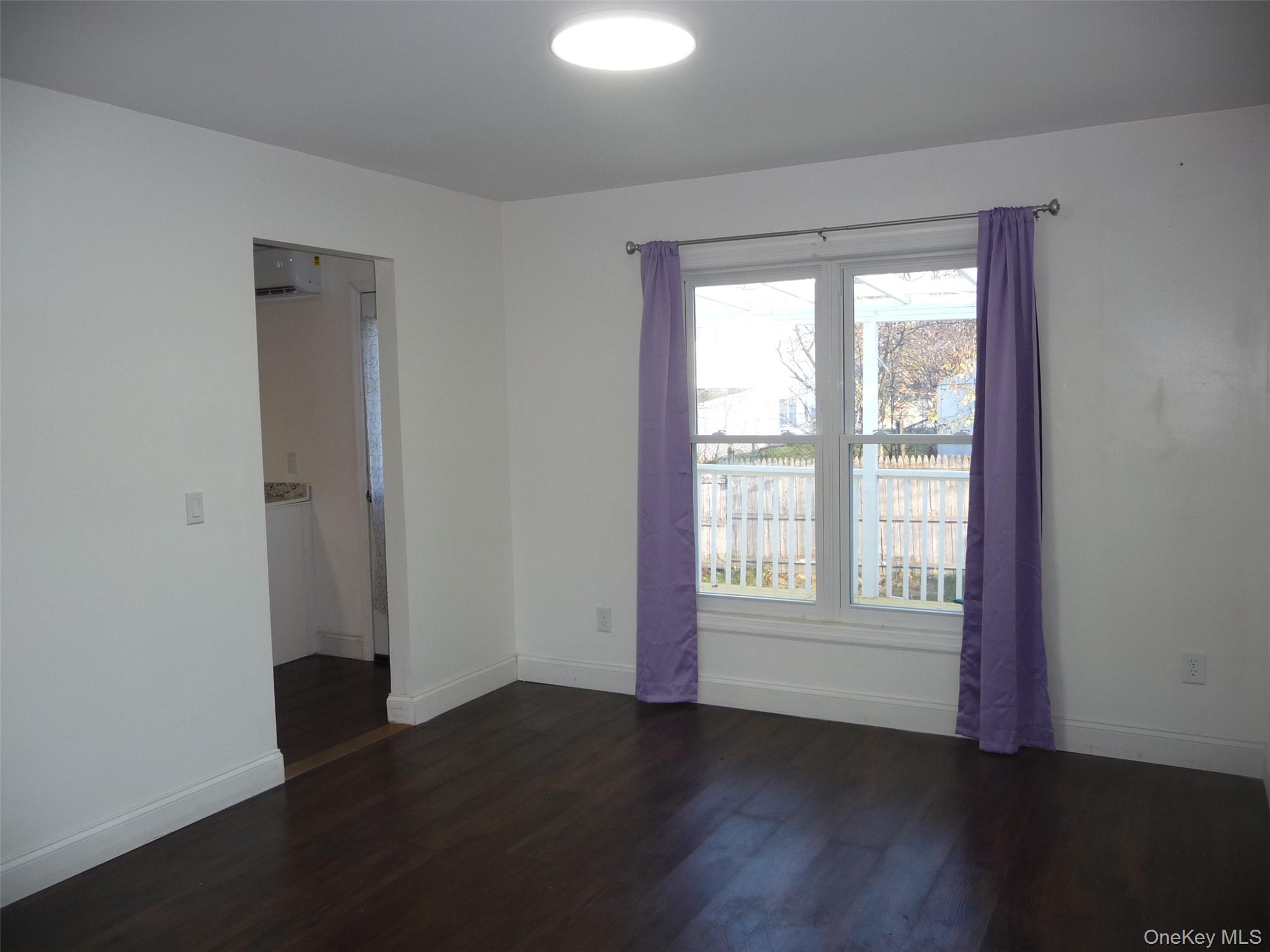 7 Weather Vane Way, Middletown, NY 10940