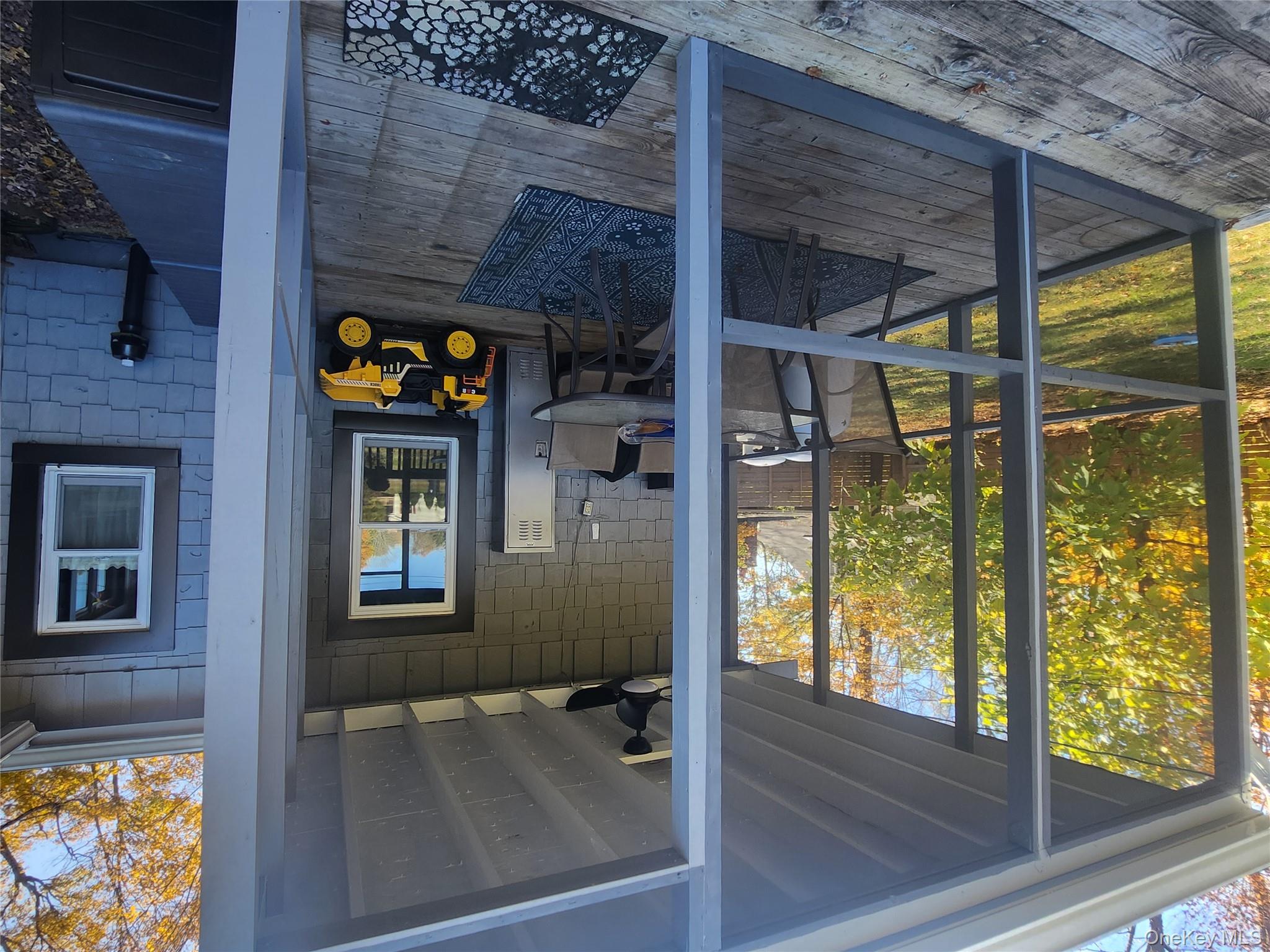 39 W Pine Road, Staatsburg, NY 12580