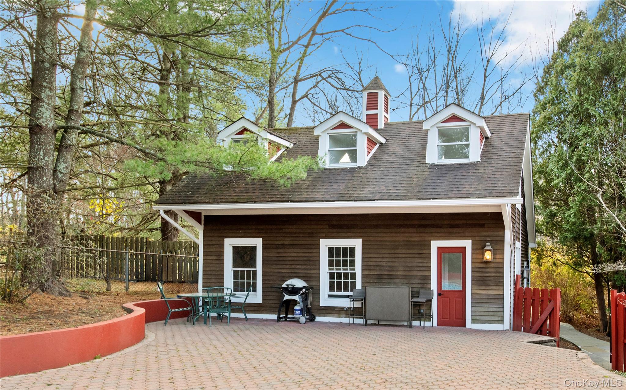 7 Dickson Lane, Mount Kisco, NY 10549