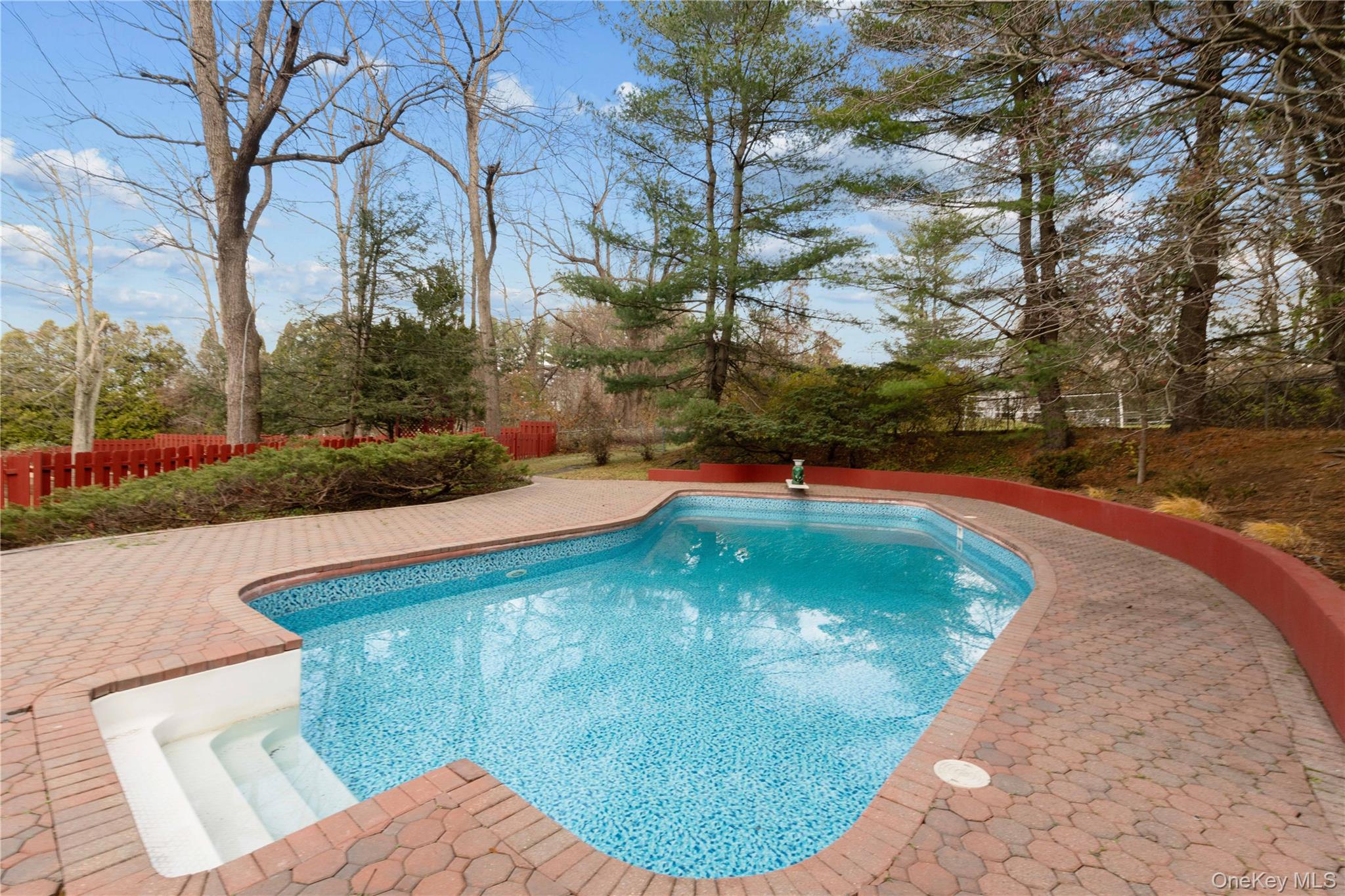 7 Dickson Lane, Mount Kisco, NY 10549