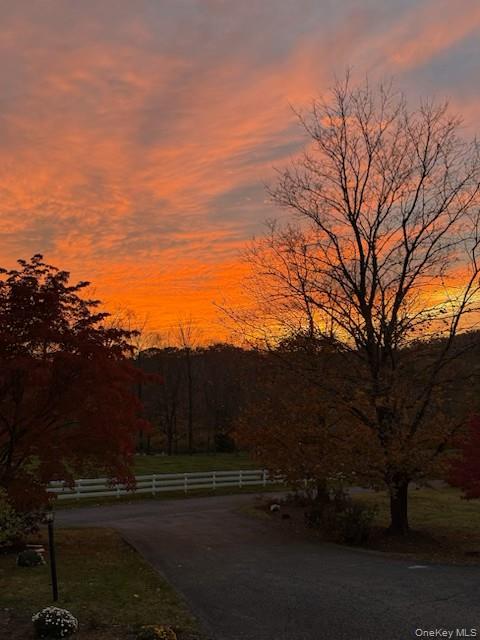 7 Dickson Lane, Mount Kisco, NY 10549