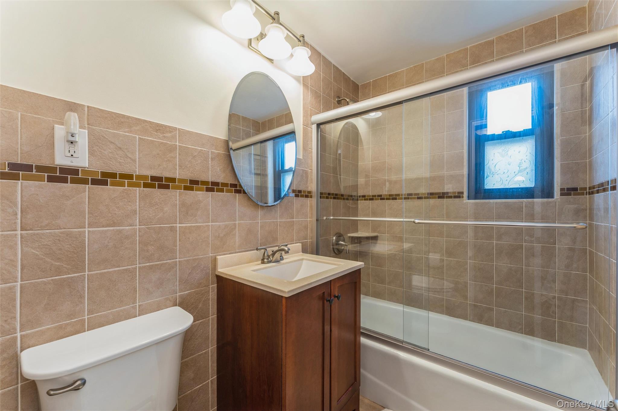 244-25 57th Drive # 6G, Douglaston, NY 11362