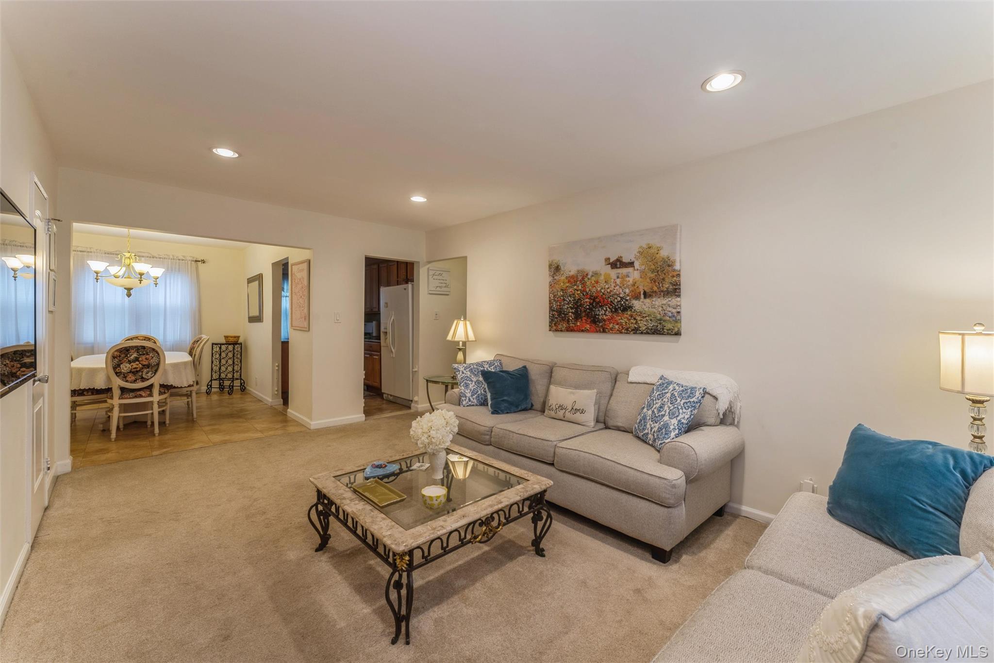 244-25 57th Drive # 6G, Douglaston, NY 11362