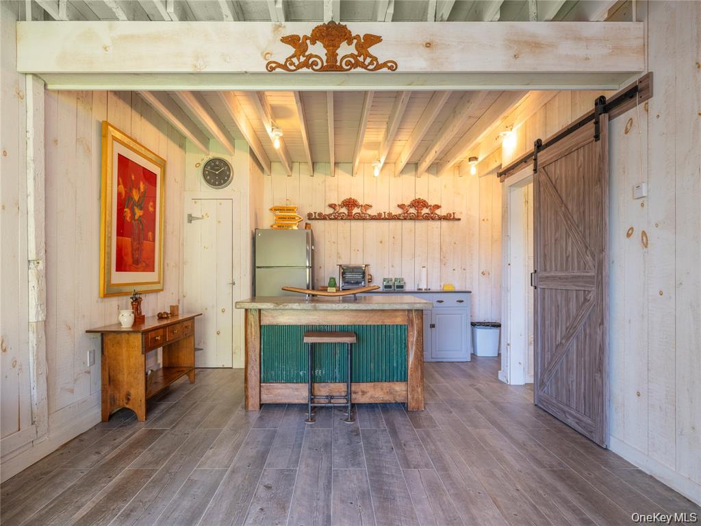 3275 Skunk Lane, Cutchogue, NY 11935