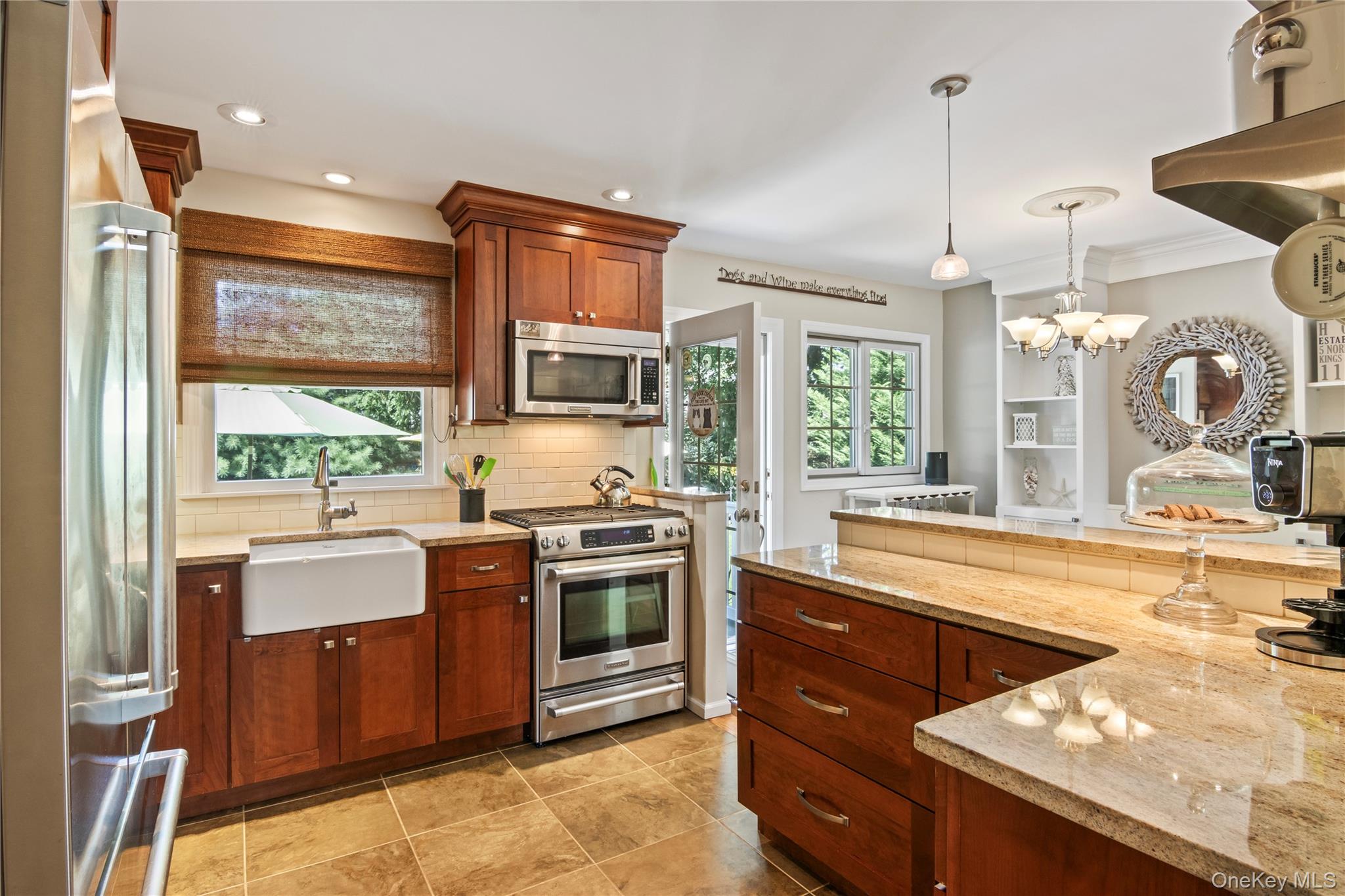 5 Norma Lane, Kings Park, NY 11754