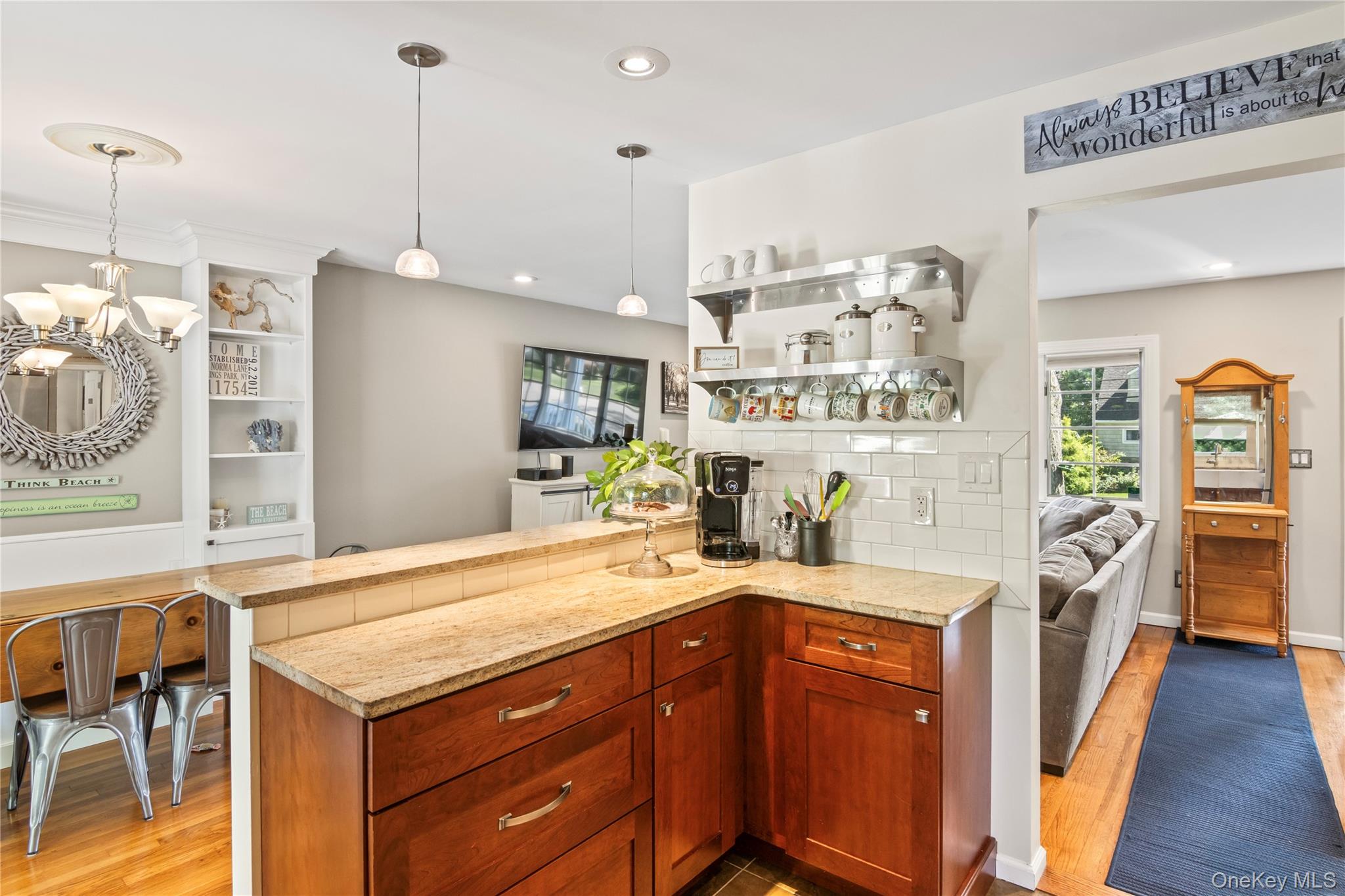 5 Norma Lane, Kings Park, NY 11754