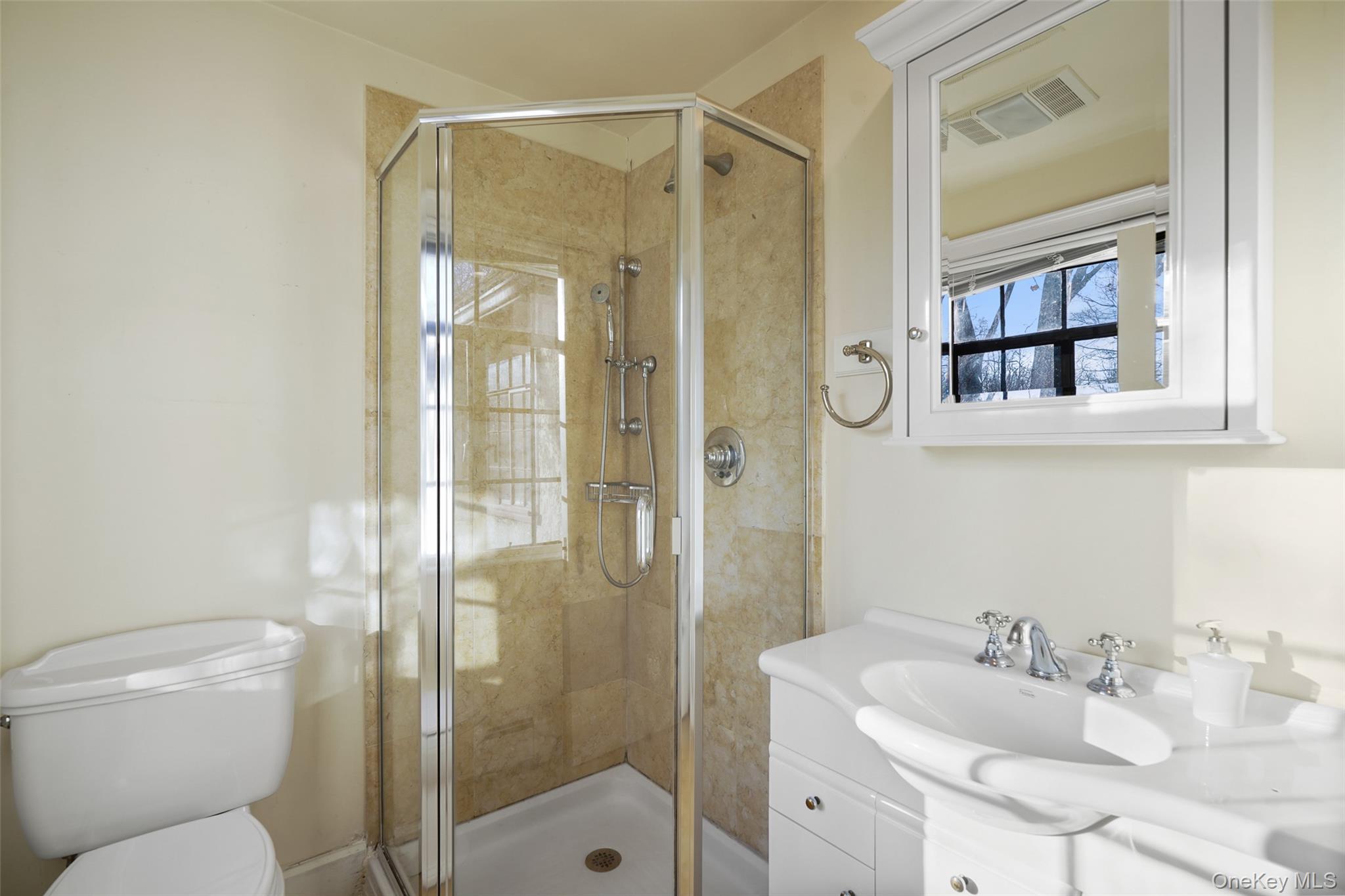 31 Laurel Drive, Mount Kisco, NY 10549