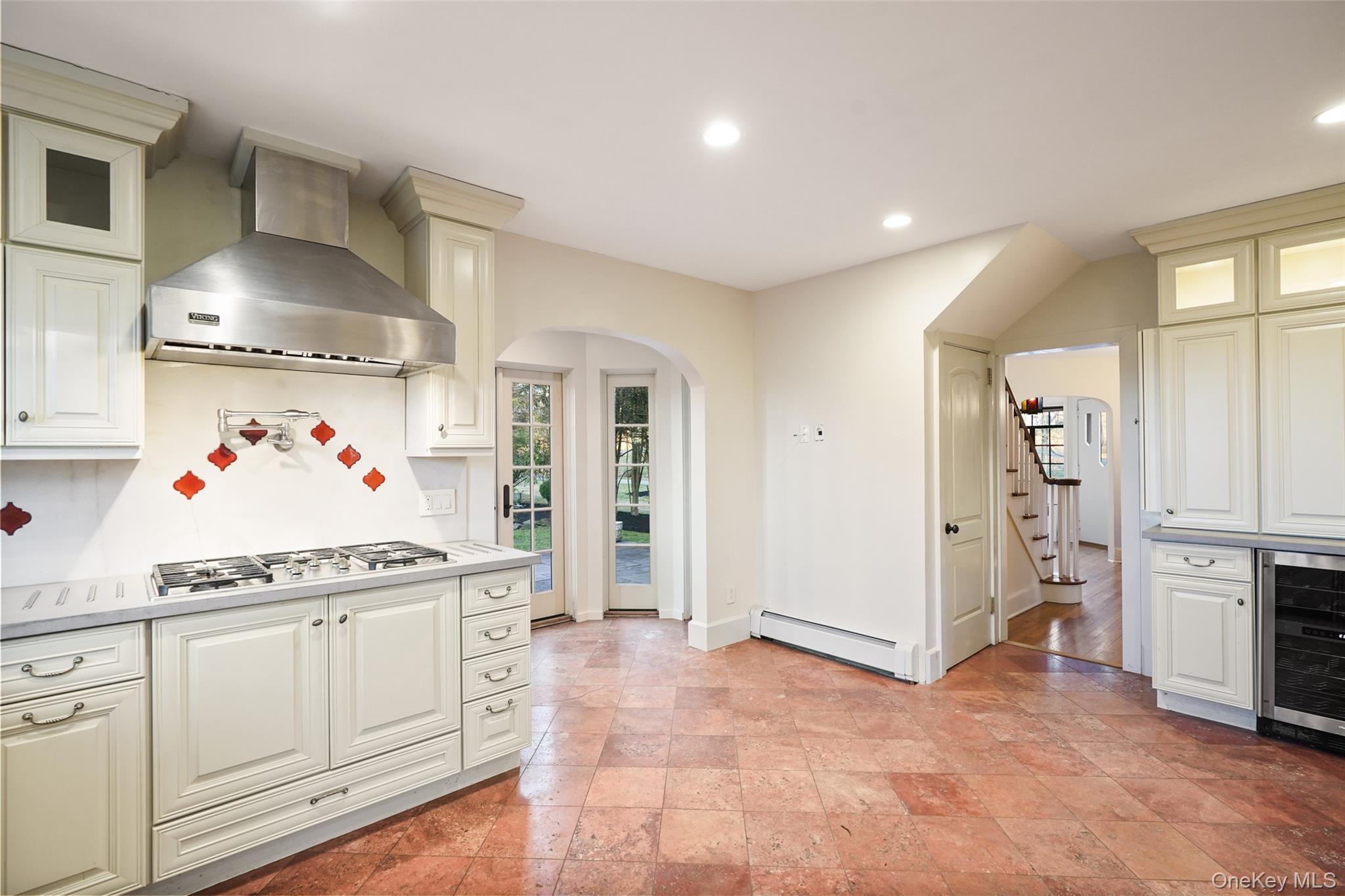 31 Laurel Drive, Mount Kisco, NY 10549