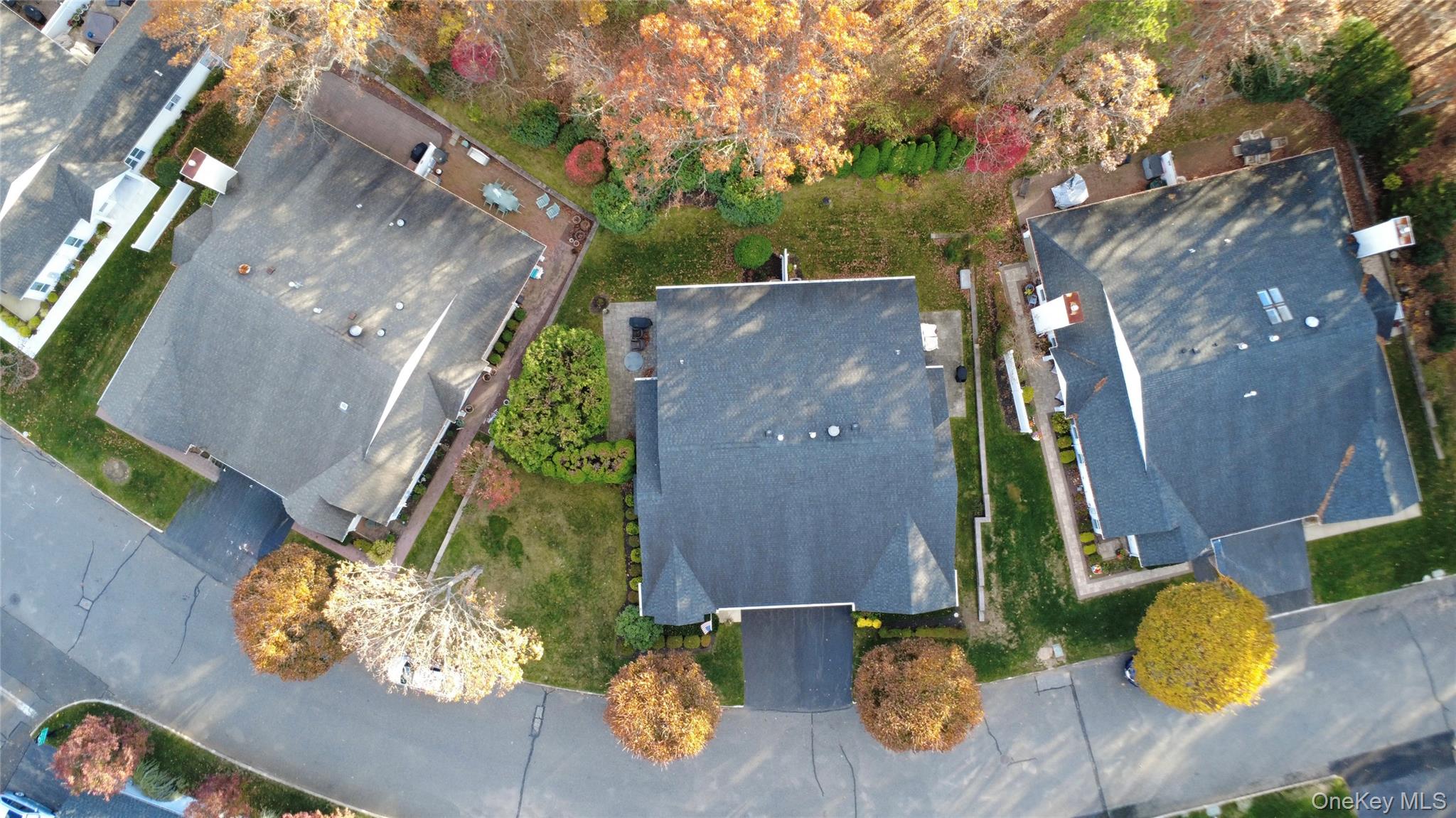 256 Glen Drive, Ridge, NY 11961