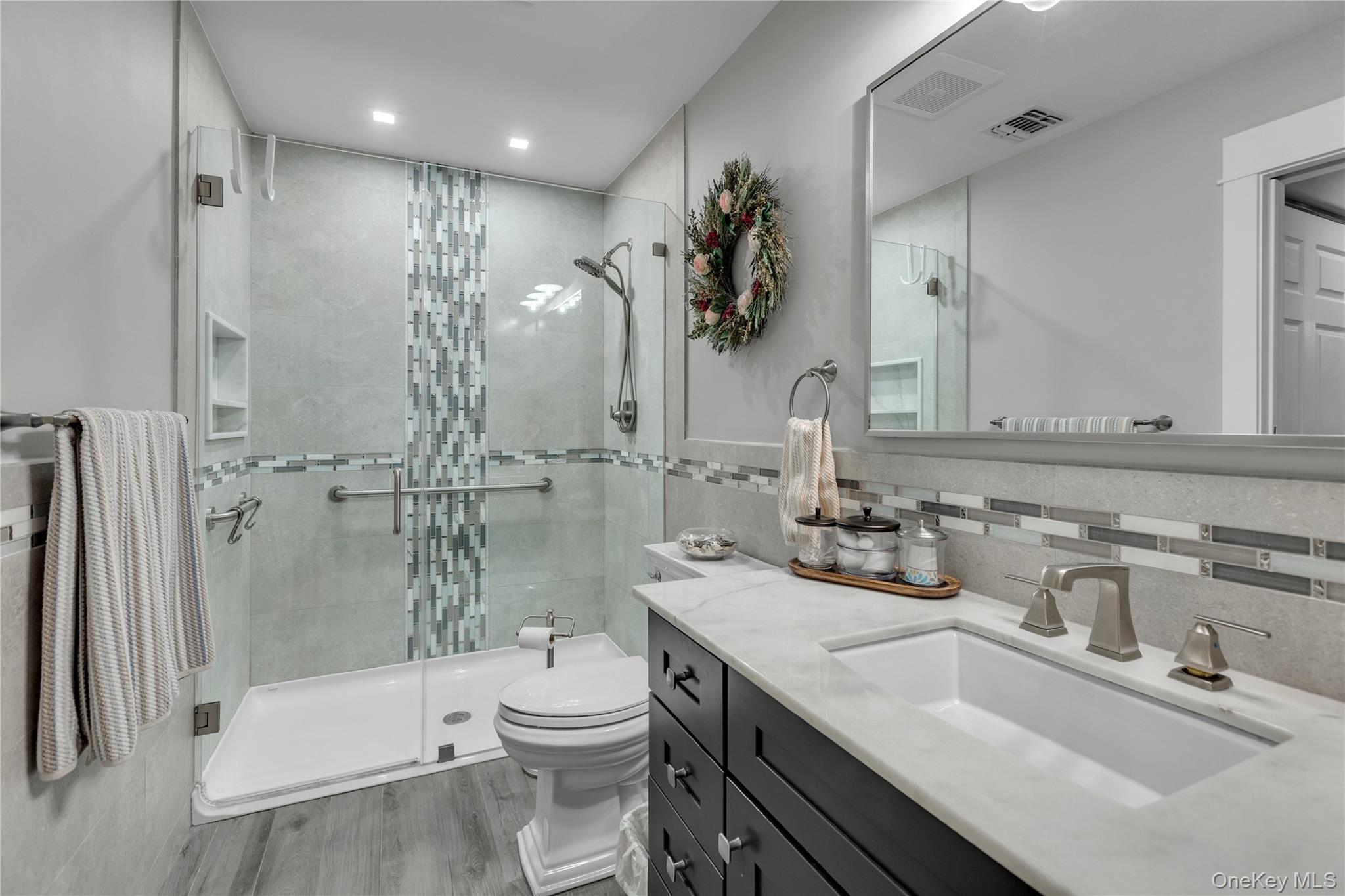 256 Glen Drive, Ridge, NY 11961